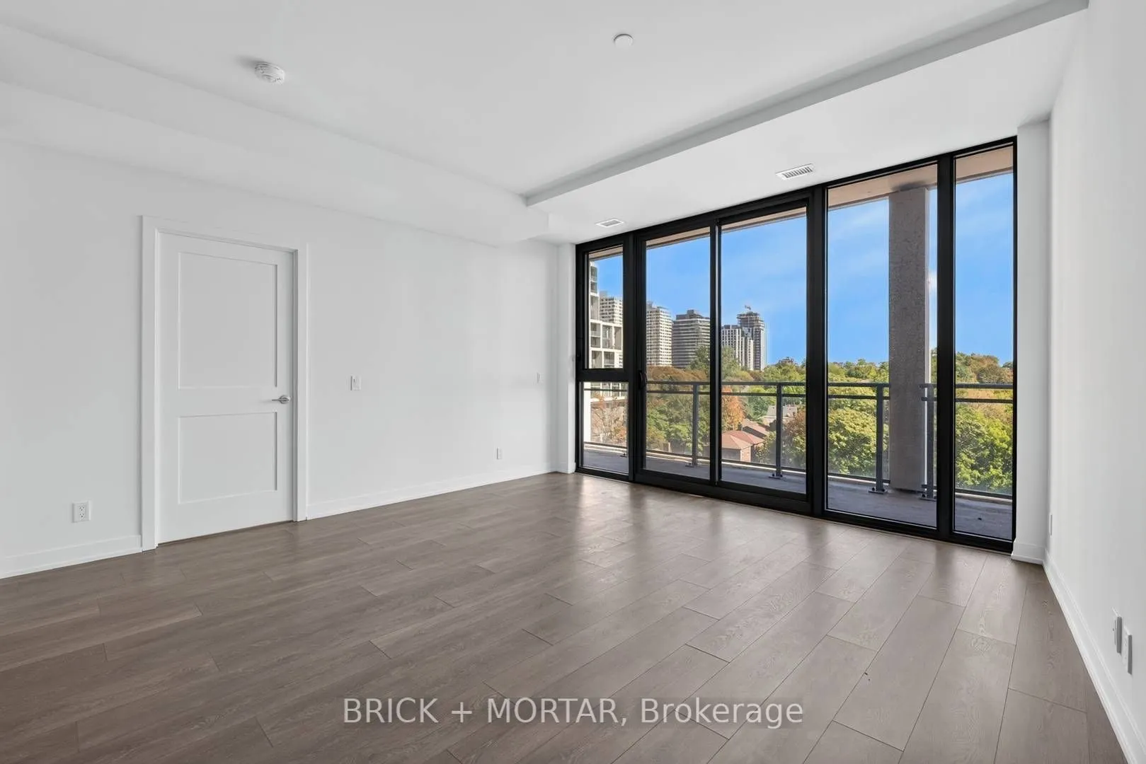 1 Hillsdale Avenue W #607