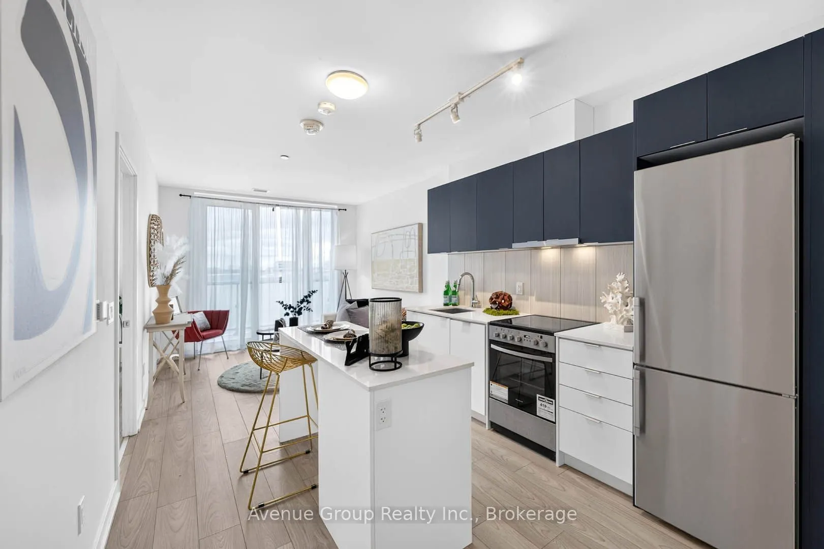 8 Tippett Road #616