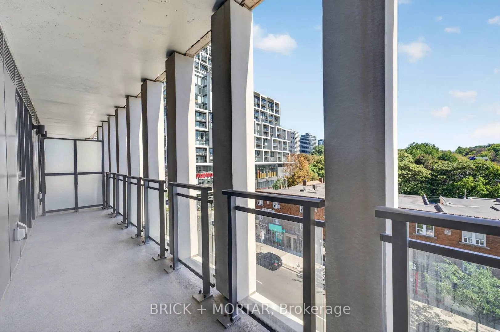 1 Hillsdale Avenue W #405