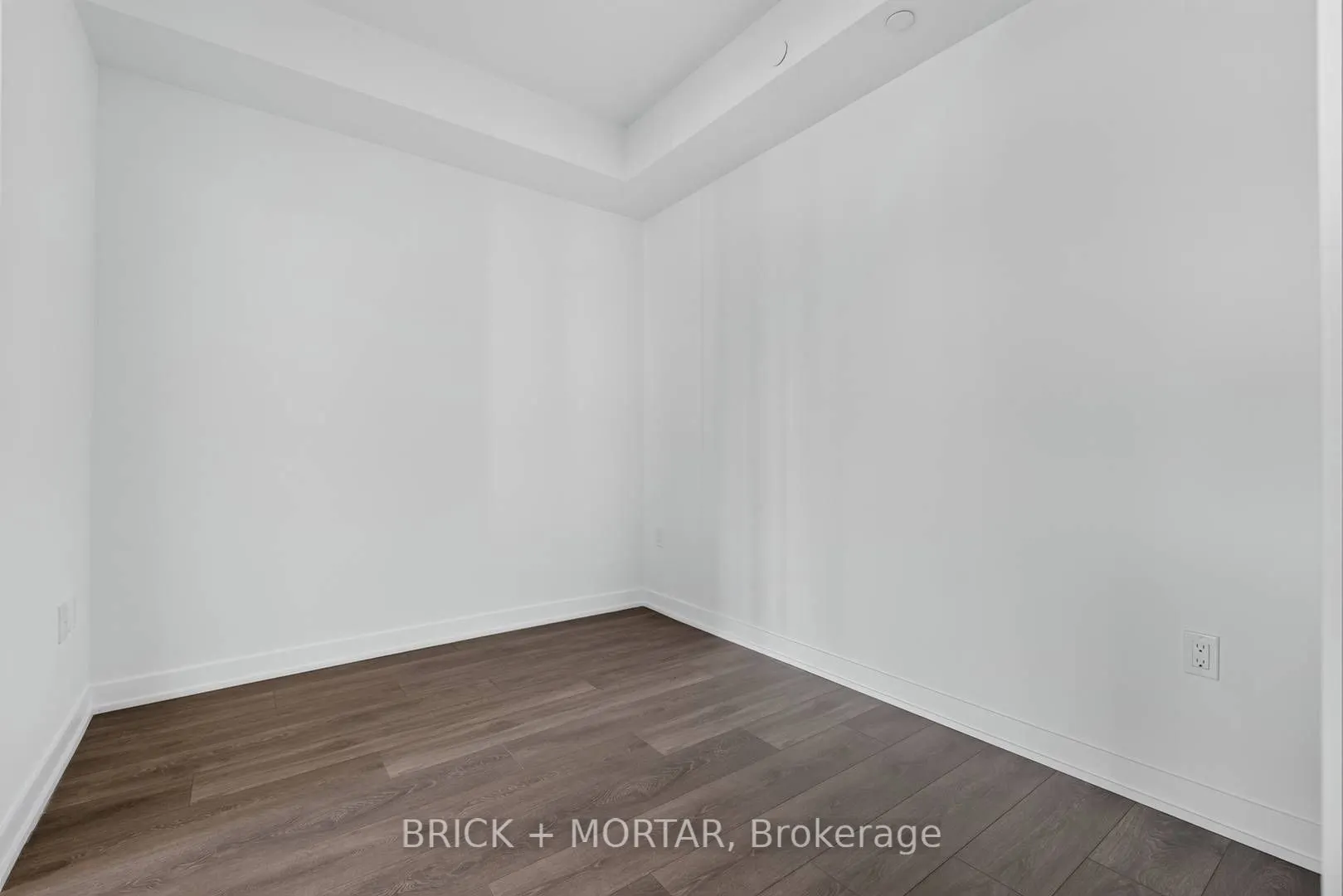 1 Hillsdale Avenue W #405