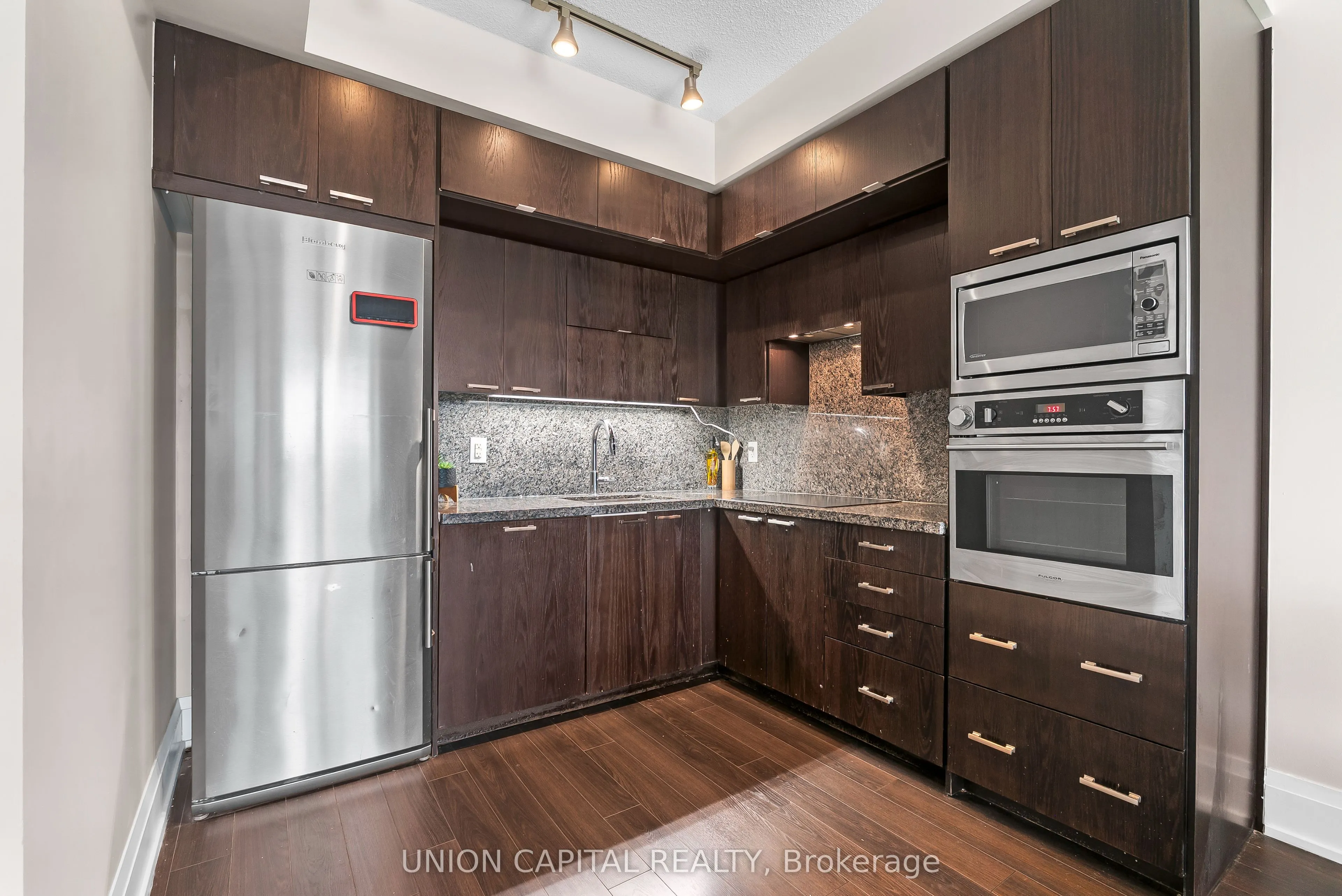120 Harrison Garden Boulevard #708