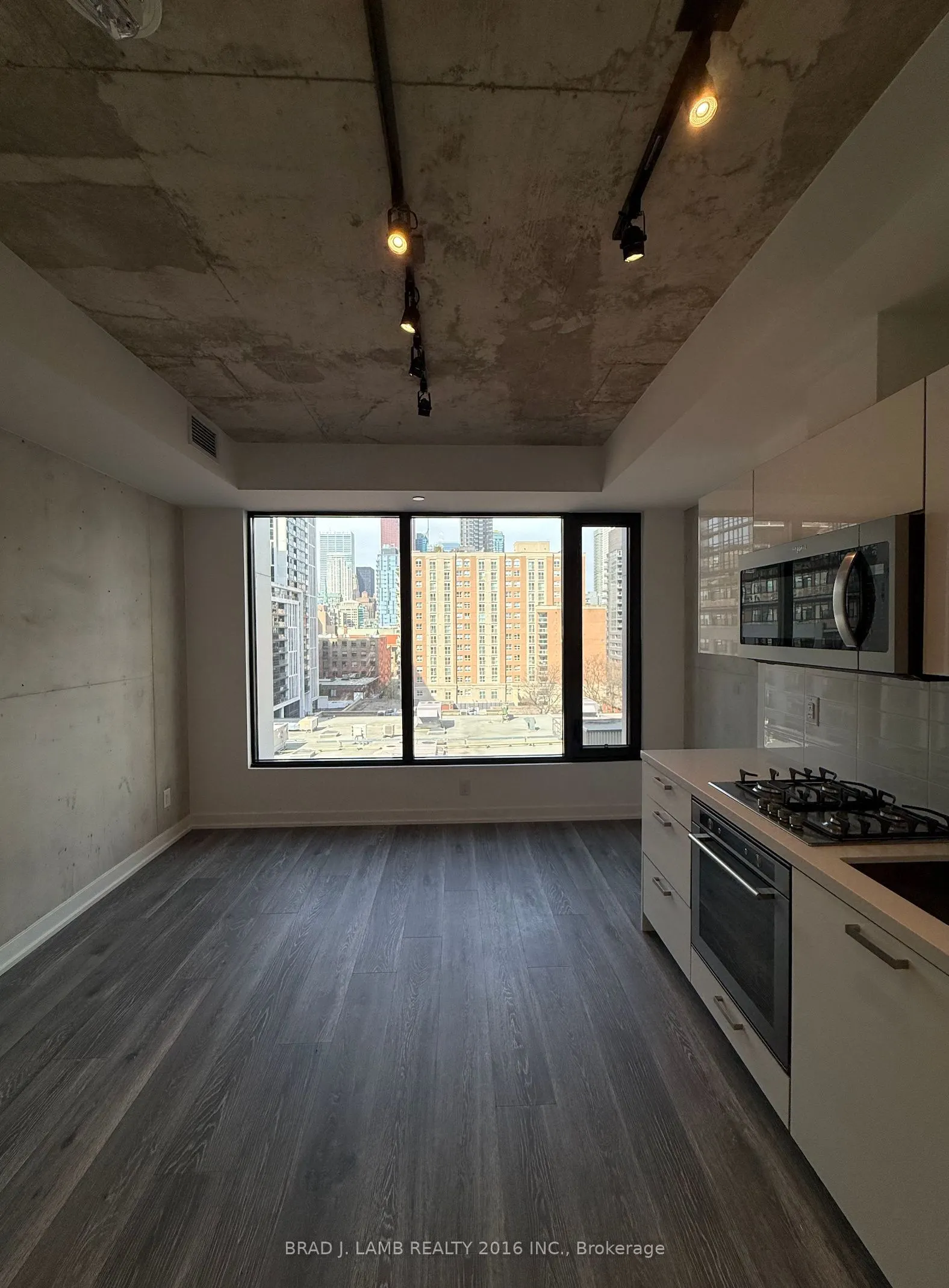 55 Ontario Street #518