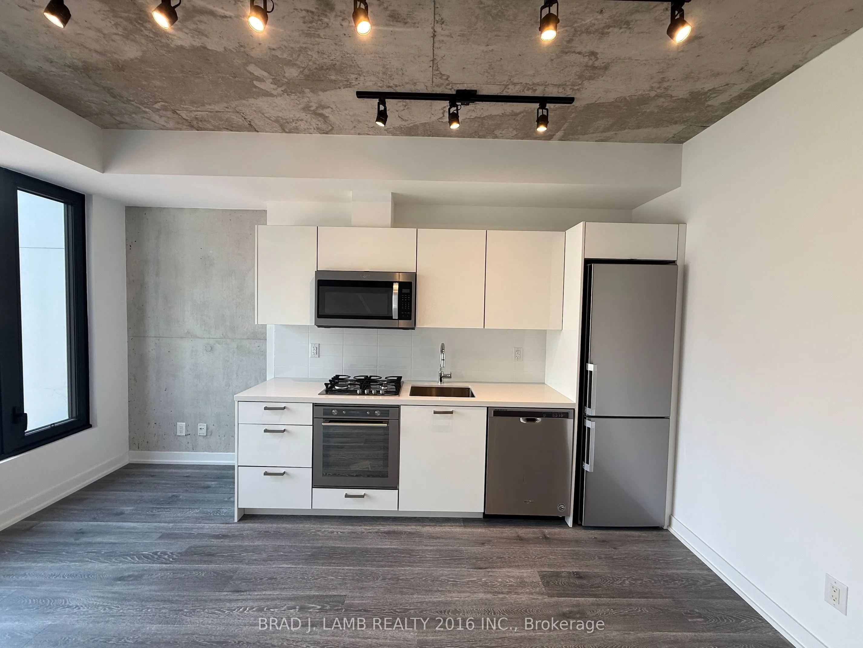 55 Ontario Street #518