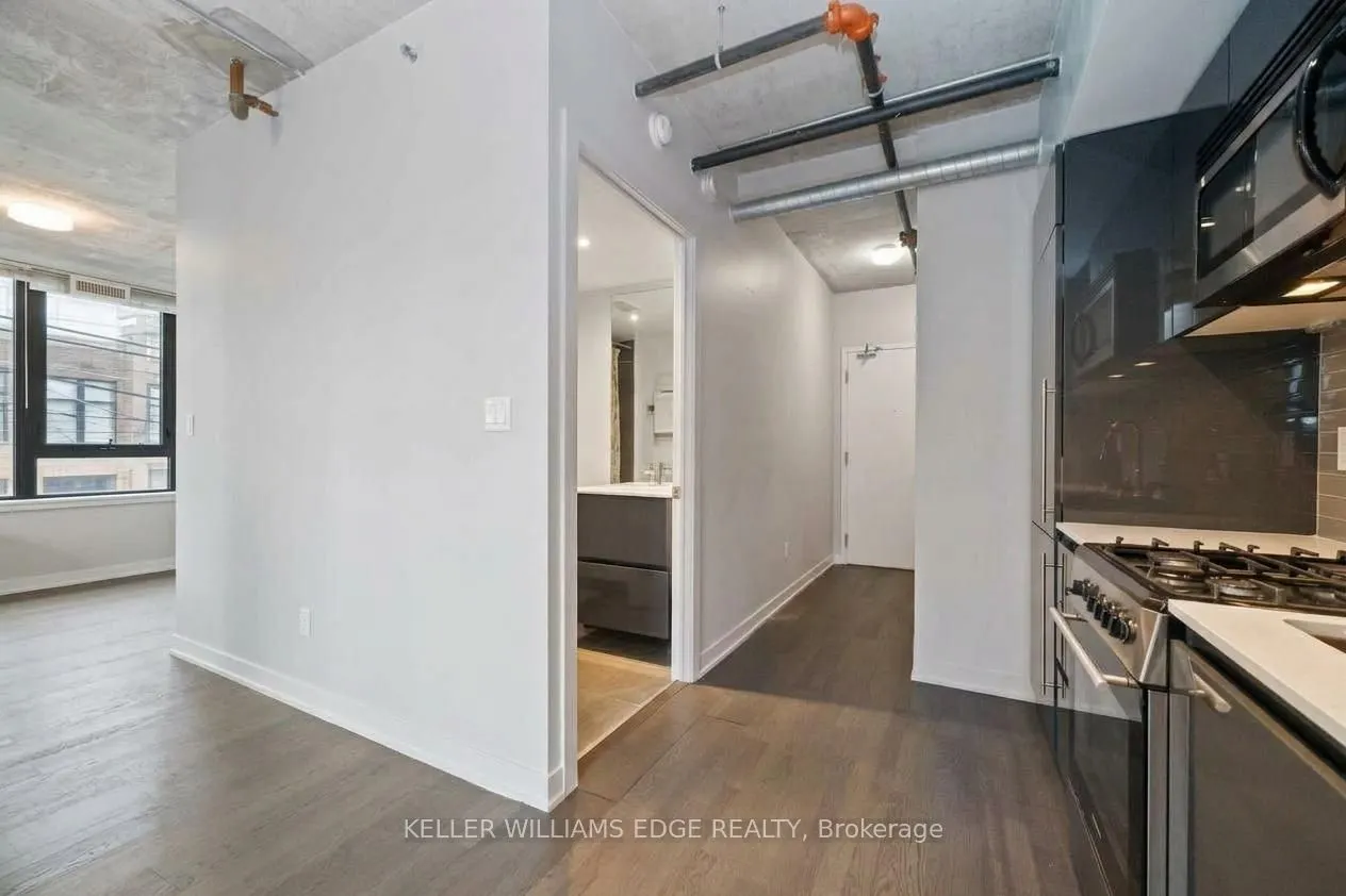 109 Wolseley Street E #204