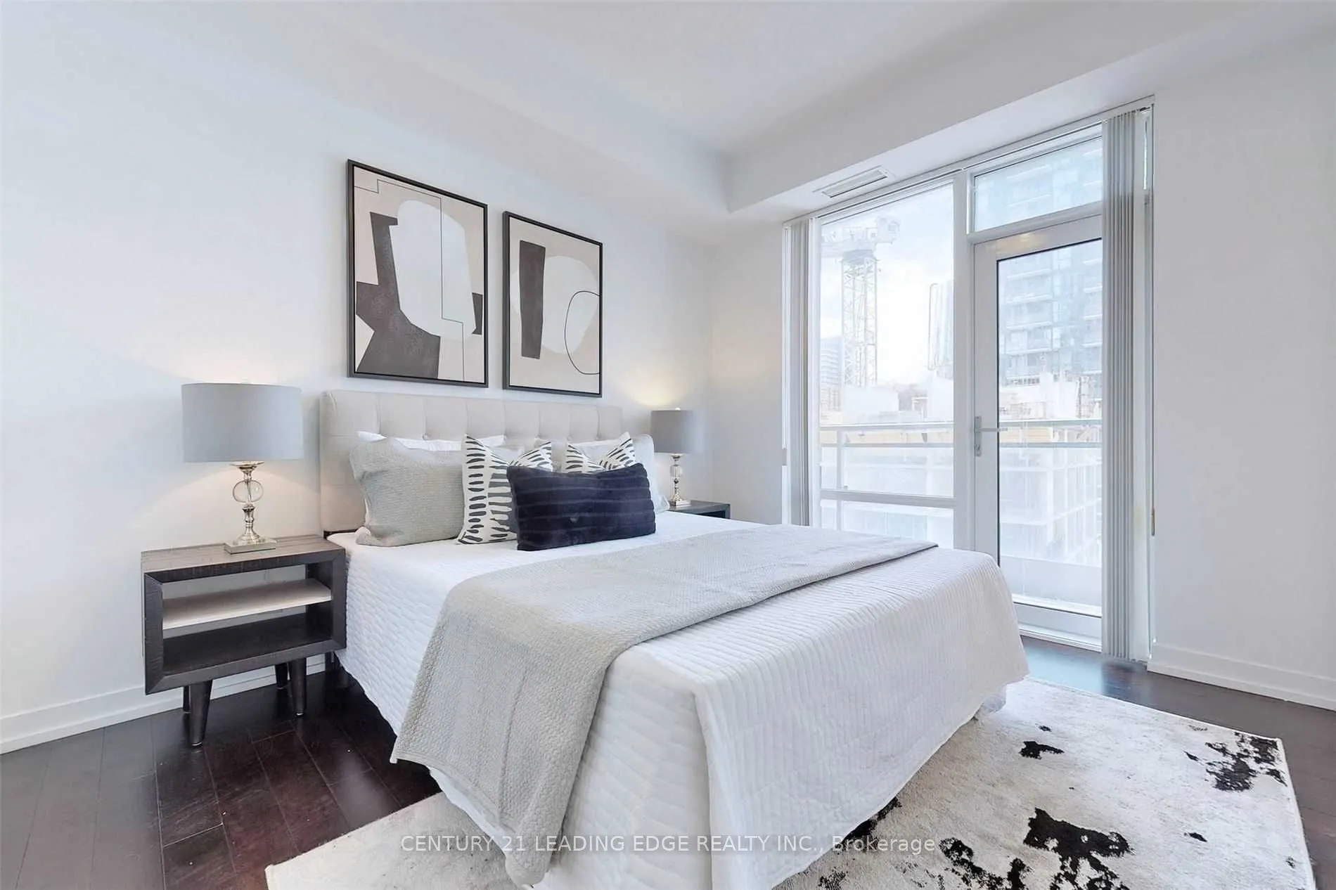 21 Widmer Street #1702