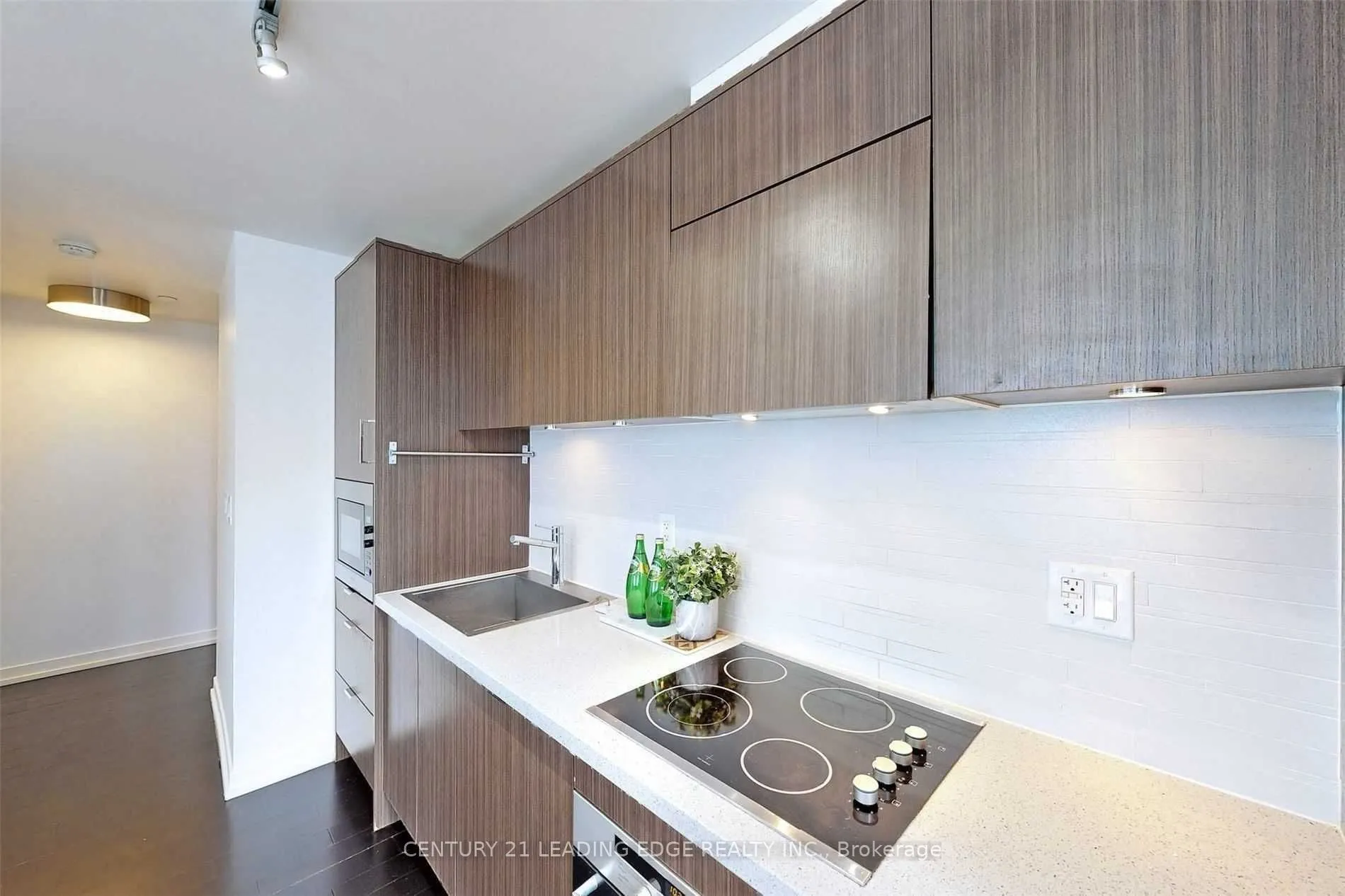 21 Widmer Street #1702