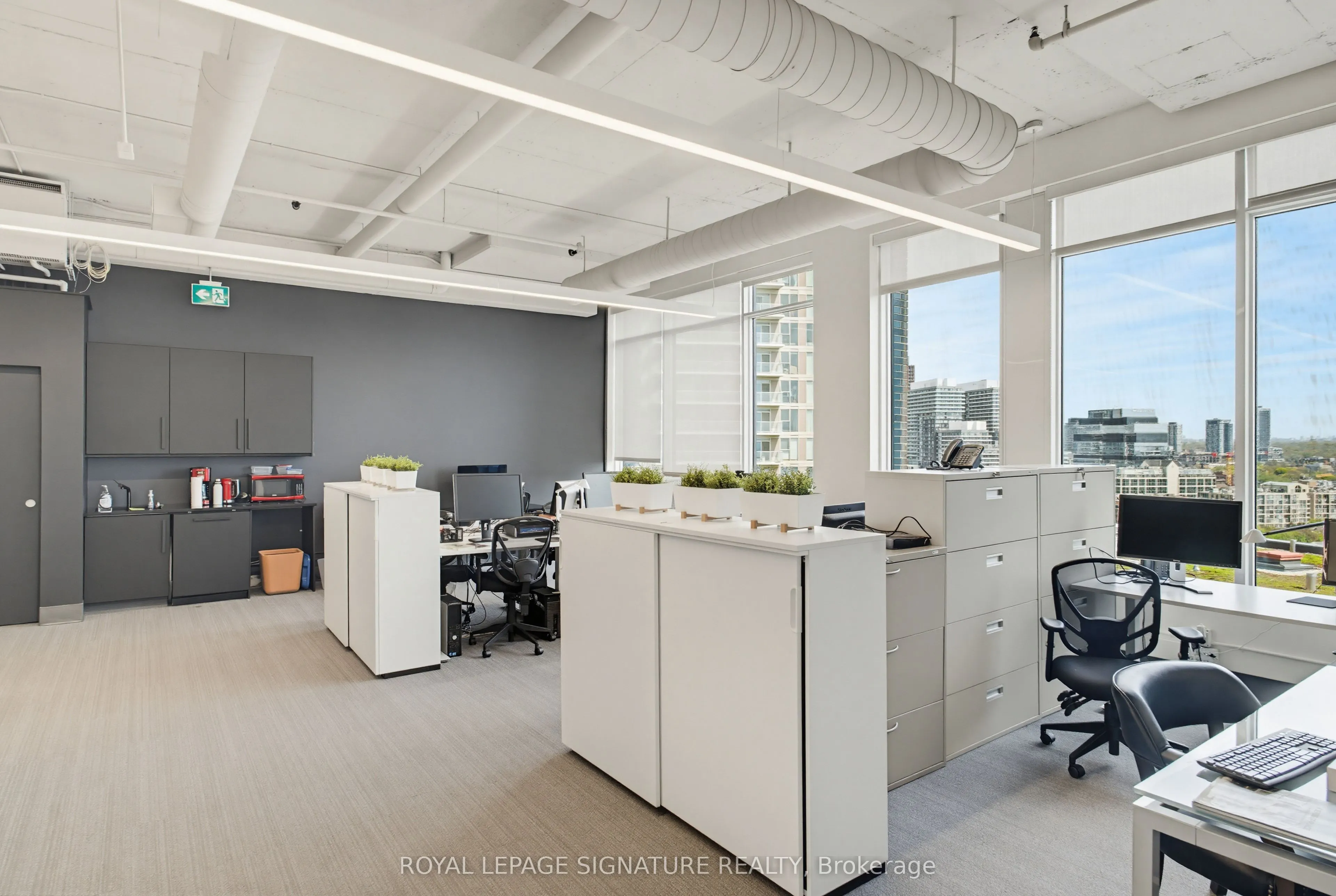 130 Queens Quay E #1306-1312