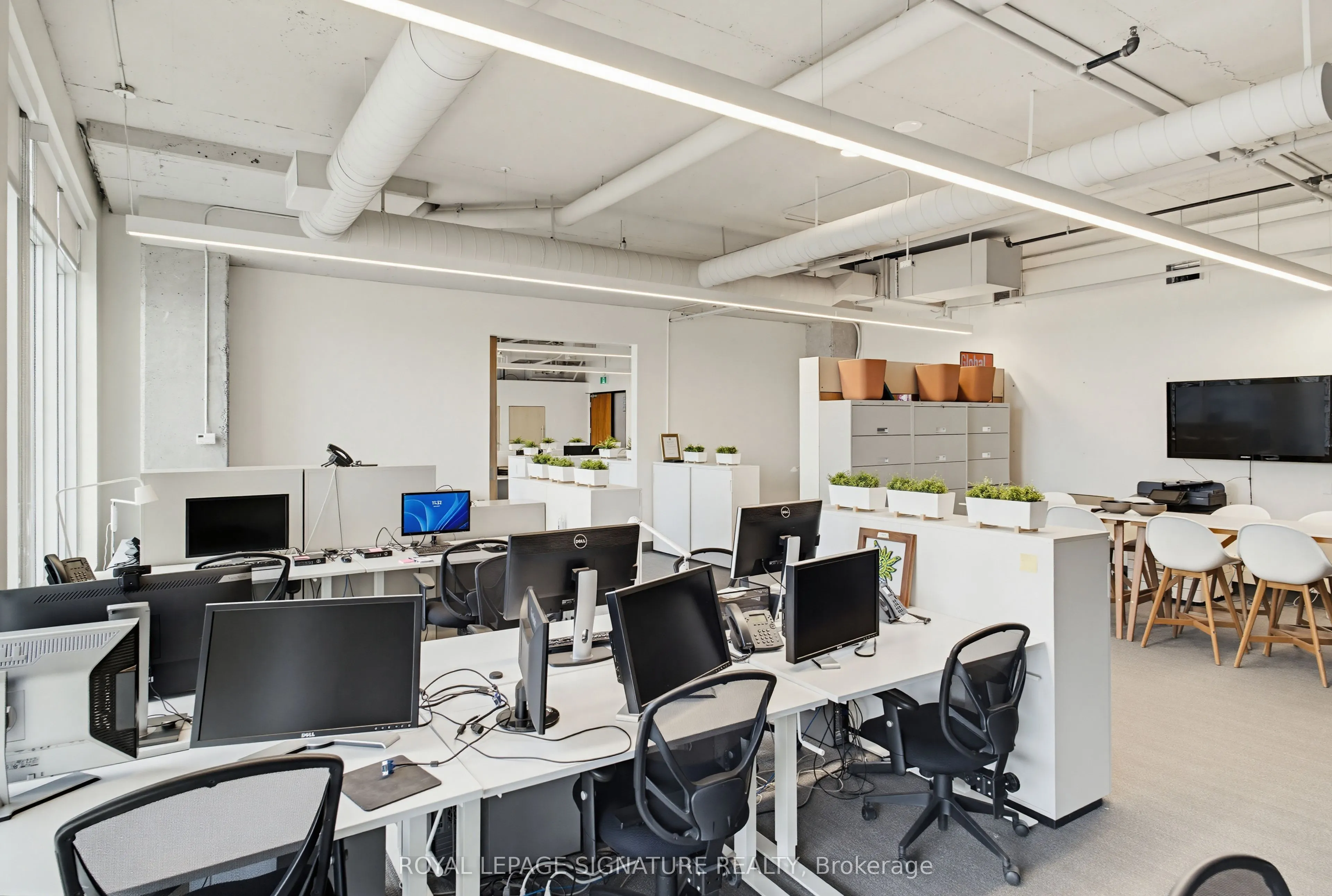 130 Queens Quay E #1306-1312