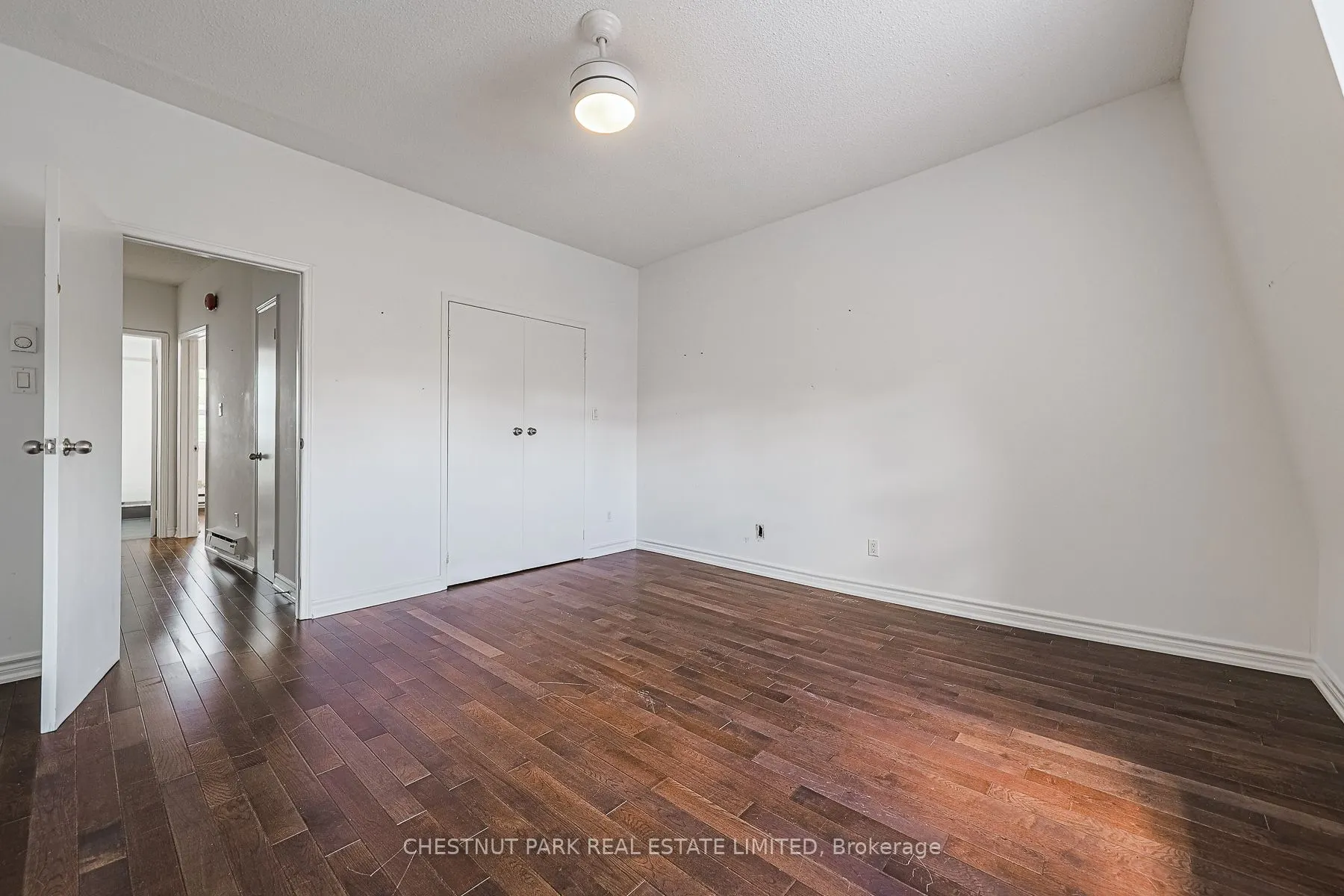 650A Queen Street W ##1