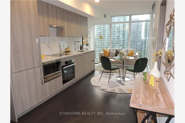 1 Concord Cityplace Way #2015