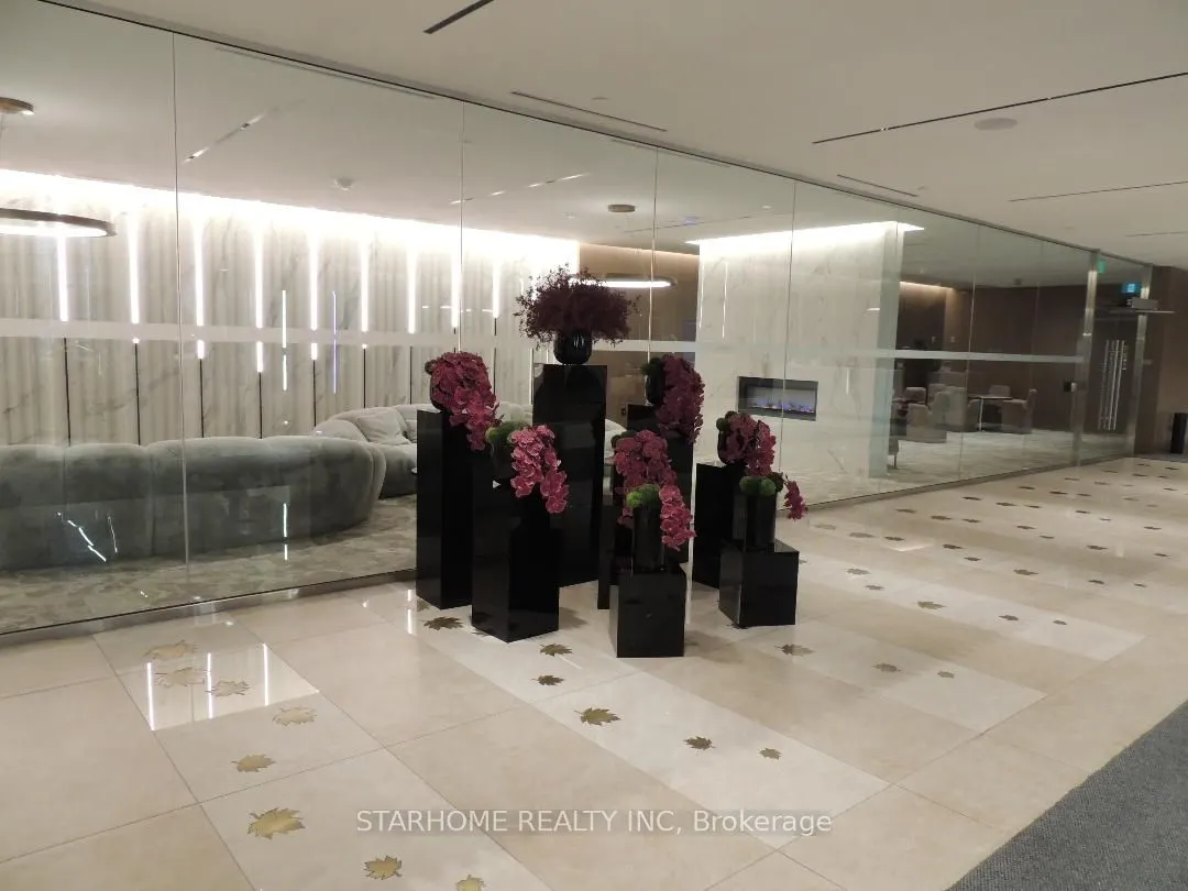 1 Concord Cityplace Way #2015