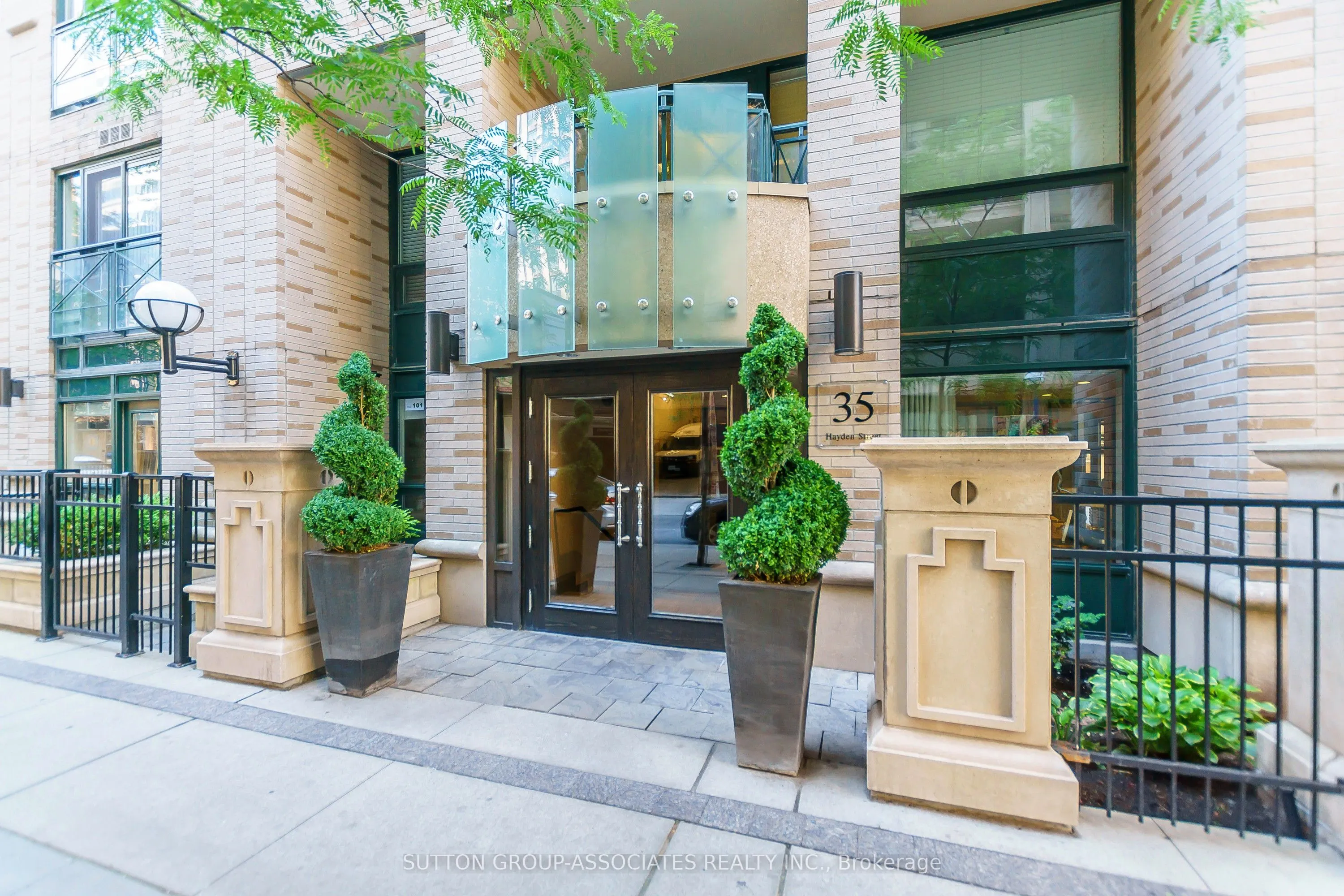 35 Hayden Street #1110