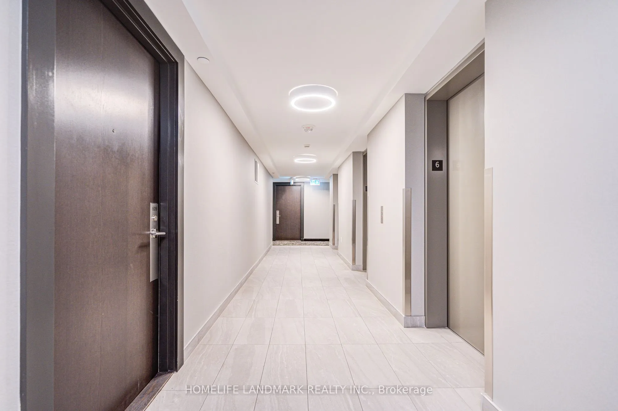 219 Dundas Street E #609