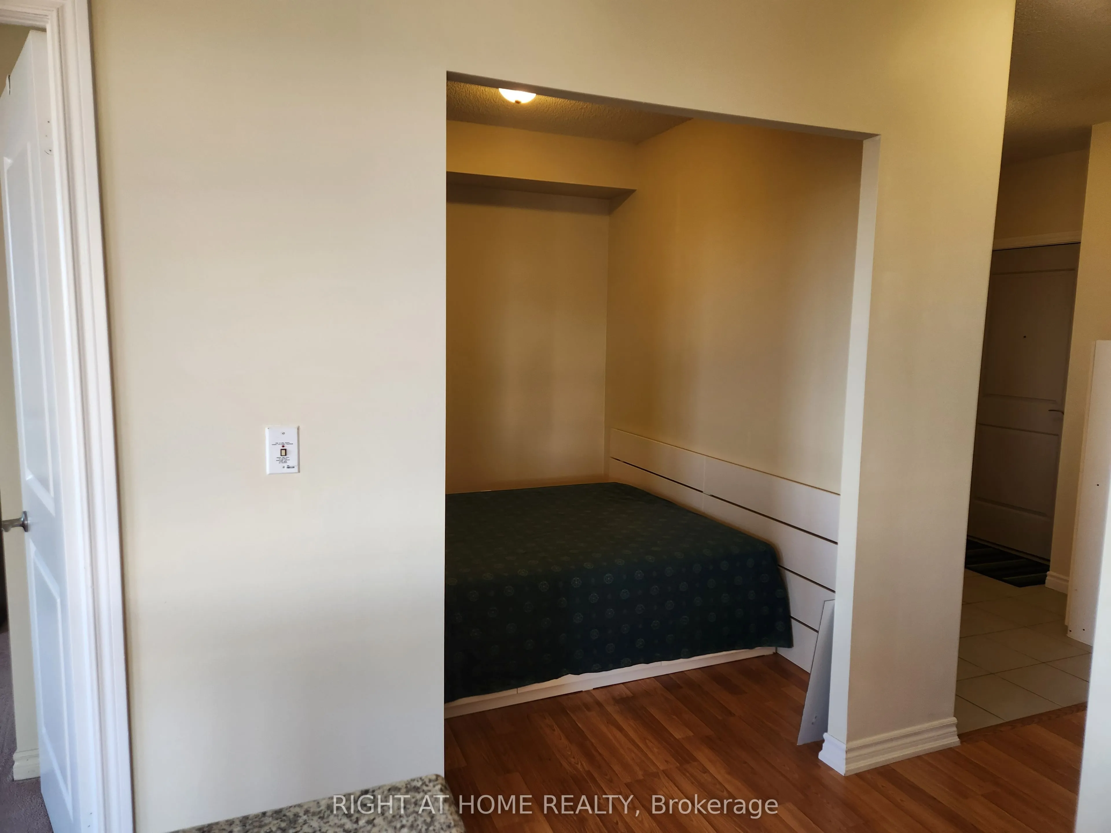 135 Wynford Drive ##1106