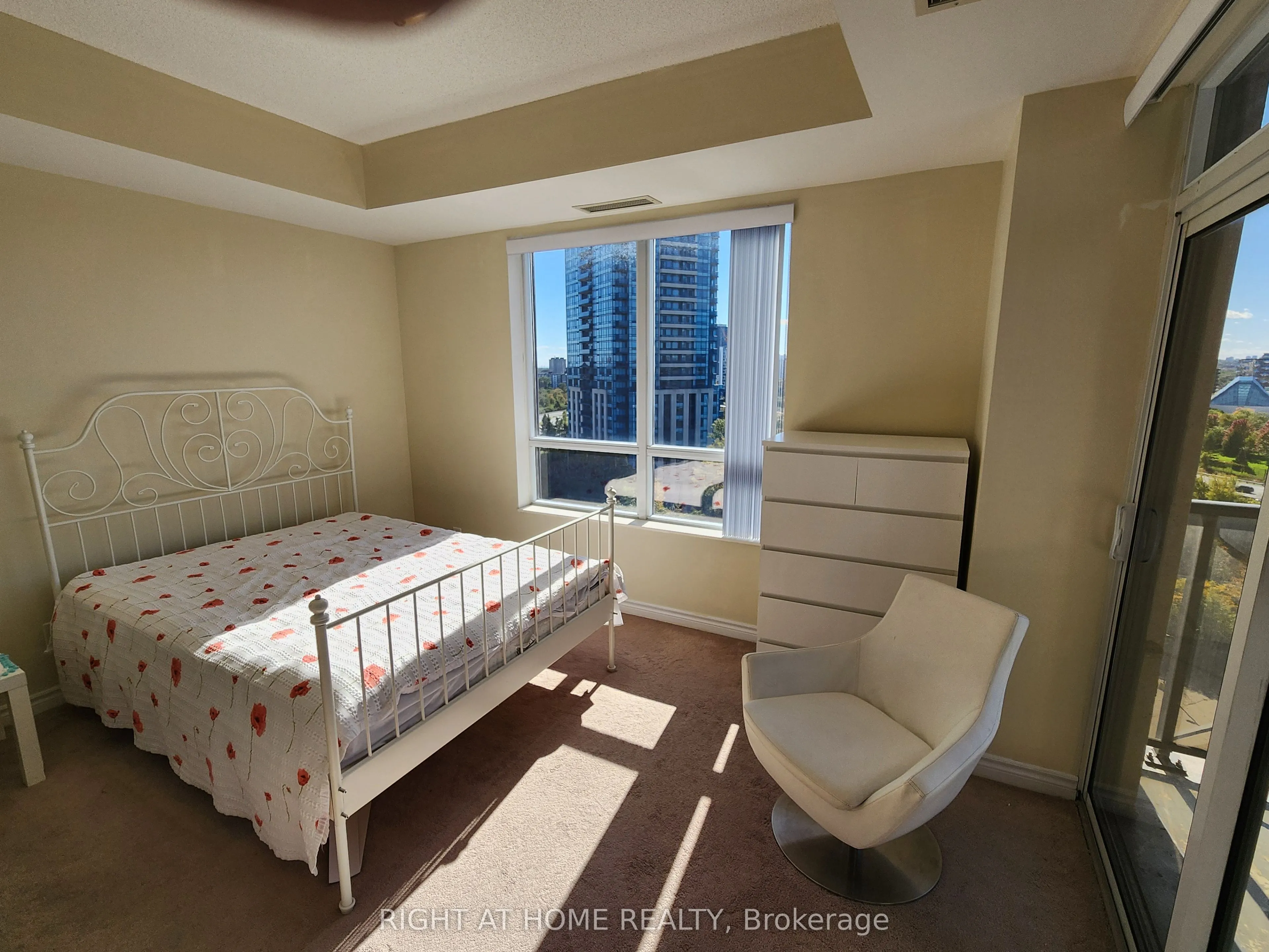 135 Wynford Drive ##1106