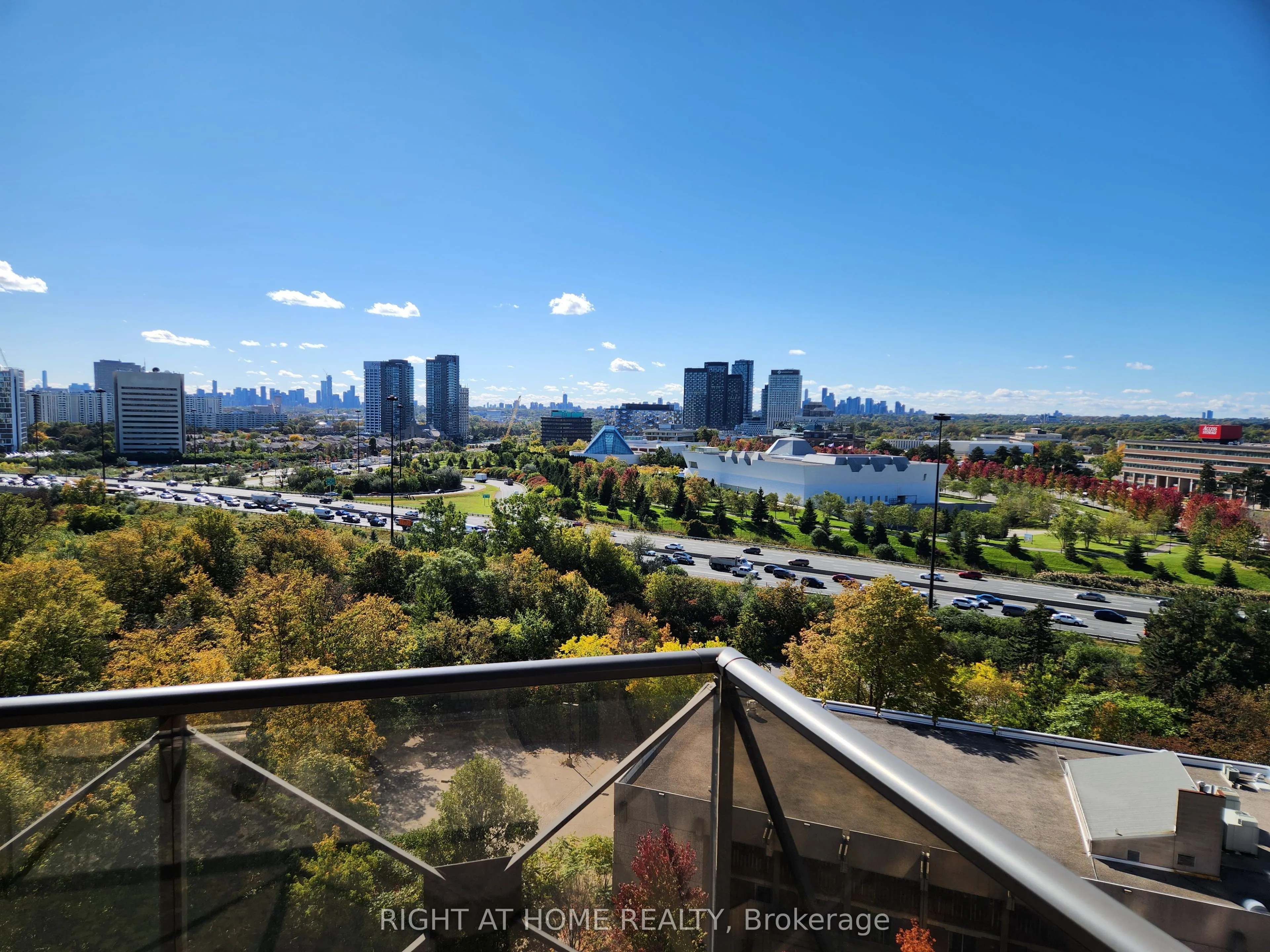 135 Wynford Drive ##1106