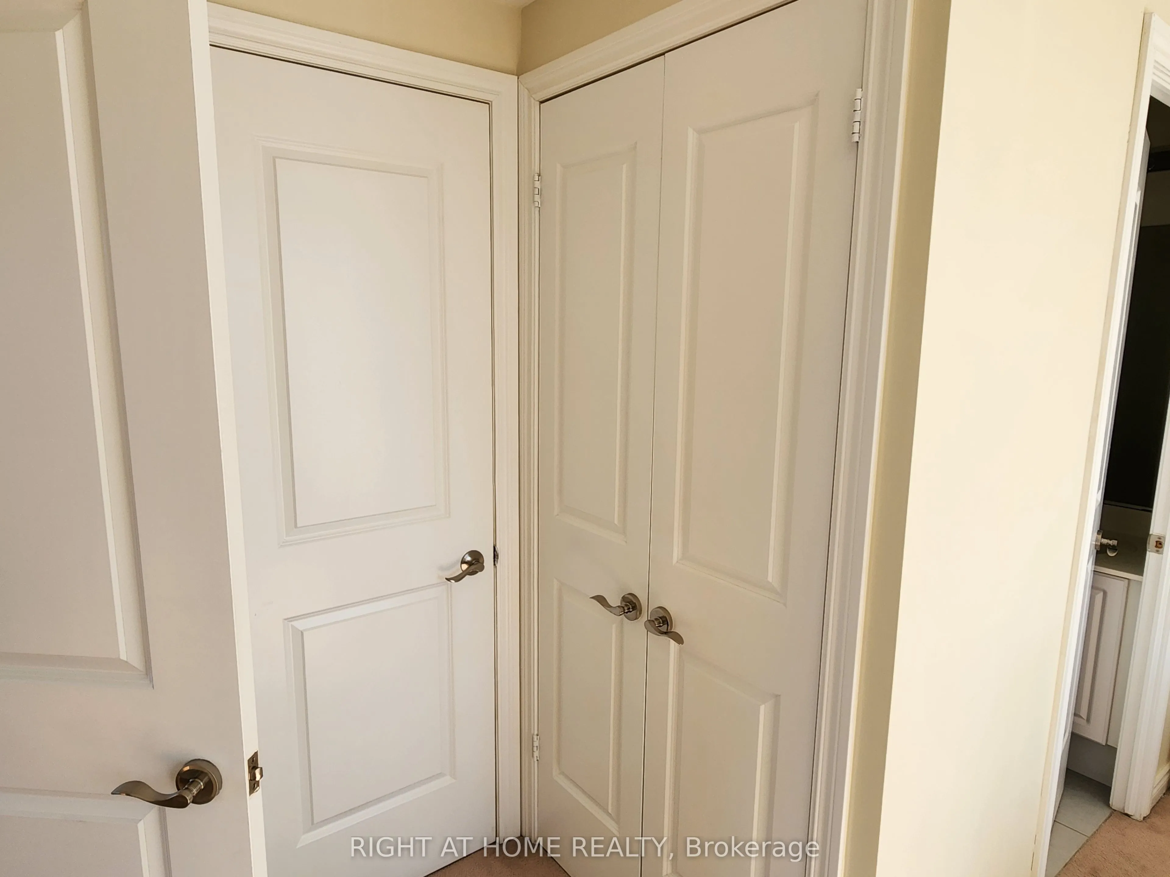 135 Wynford Drive ##1106