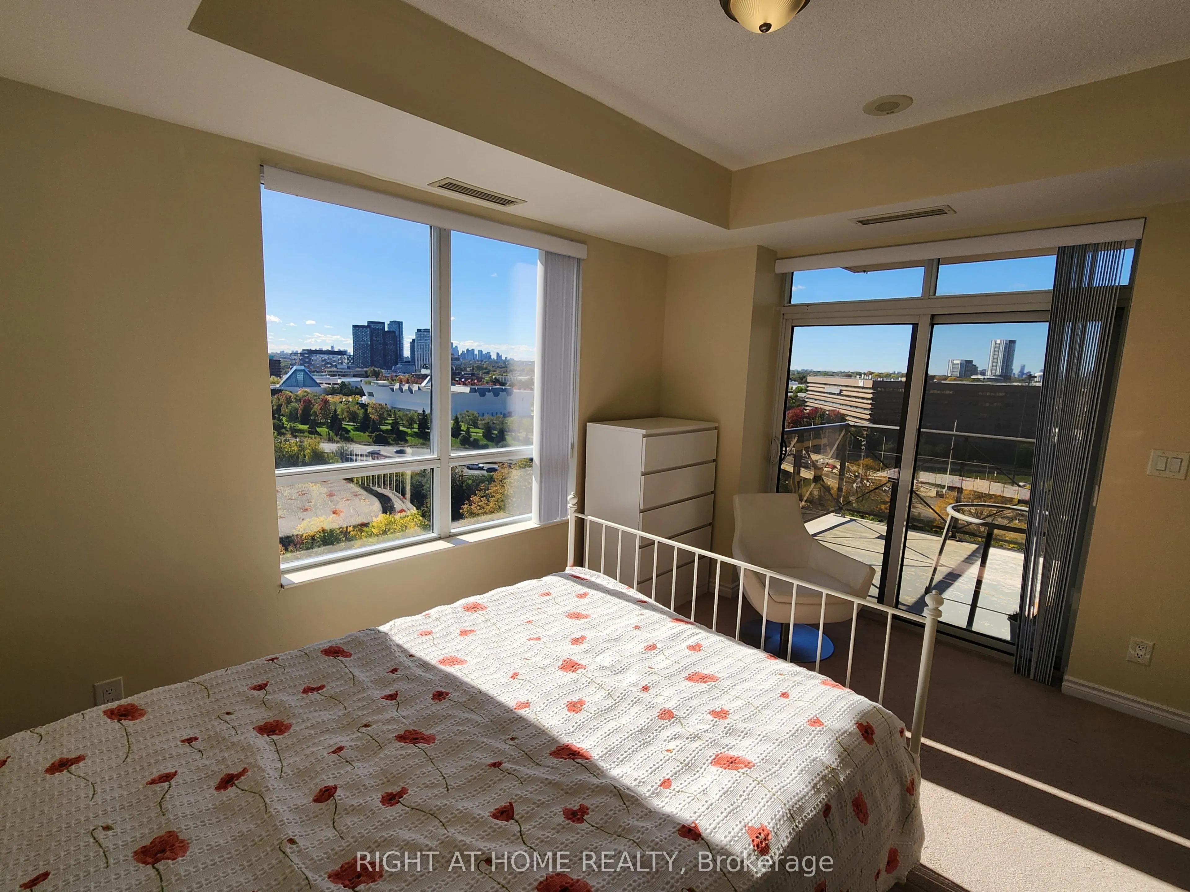 135 Wynford Drive ##1106