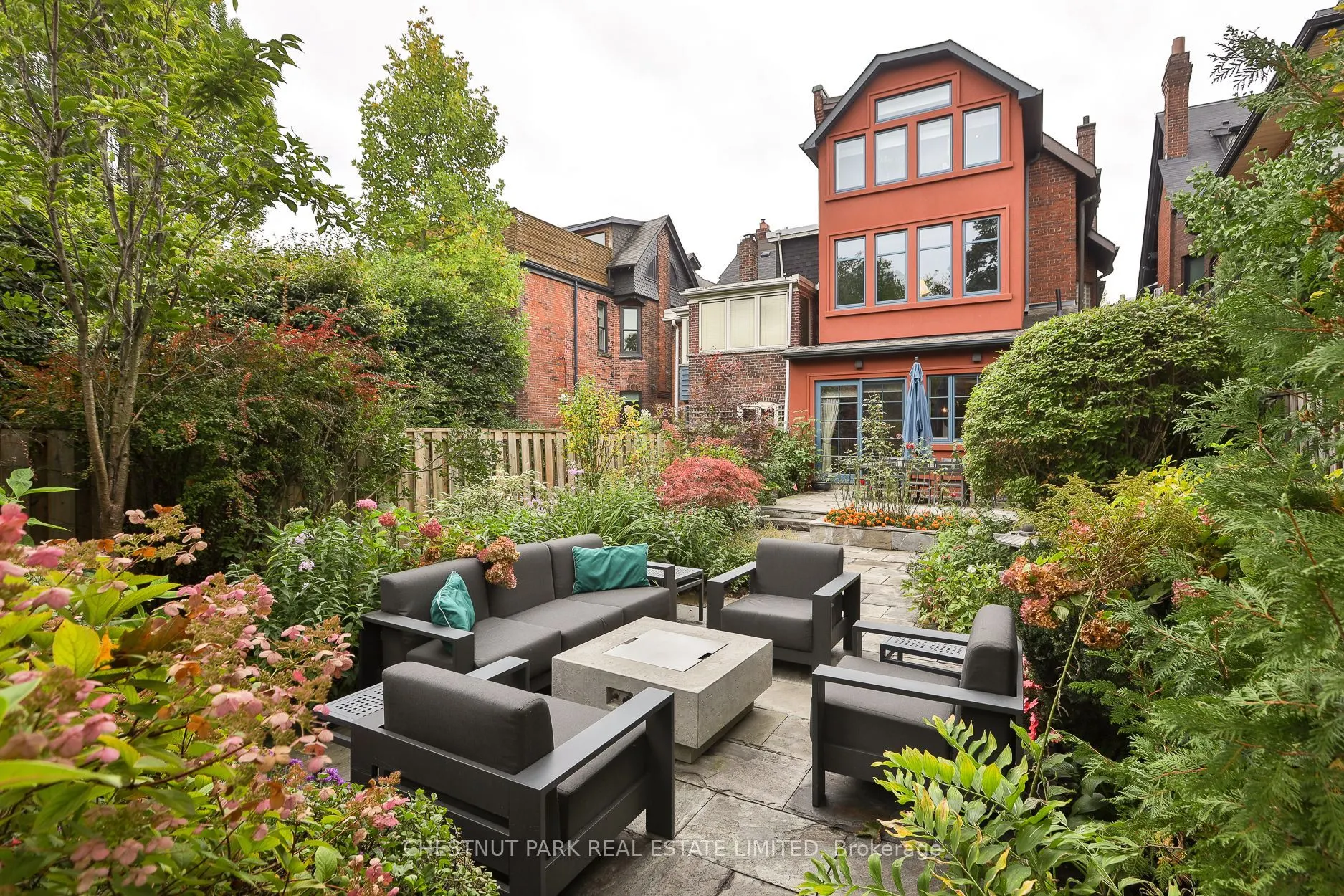 19 Admiral Road