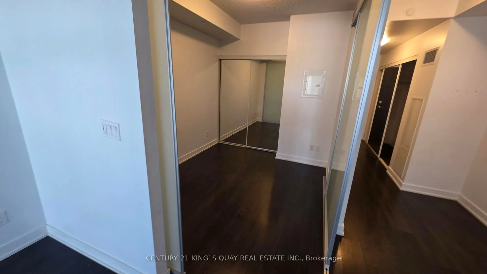 50 Bruyeres Mews #310