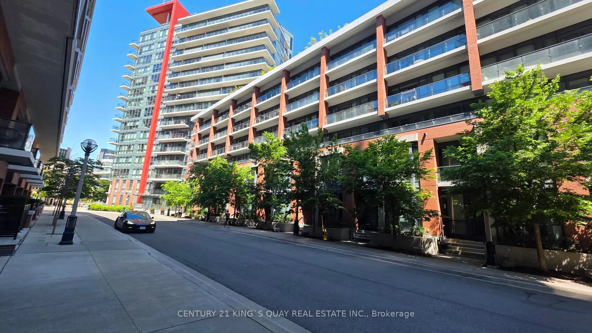 50 Bruyeres Mews #310