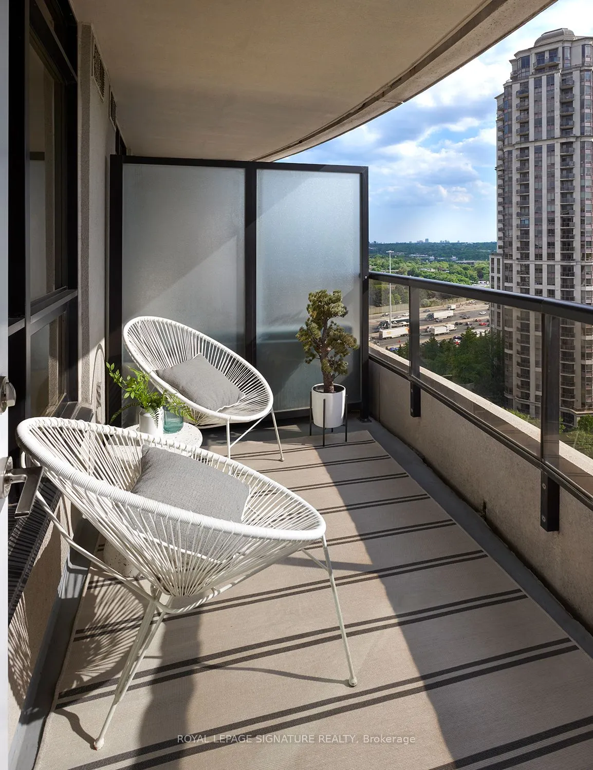 105 Harrison Garden Boulevard #1501