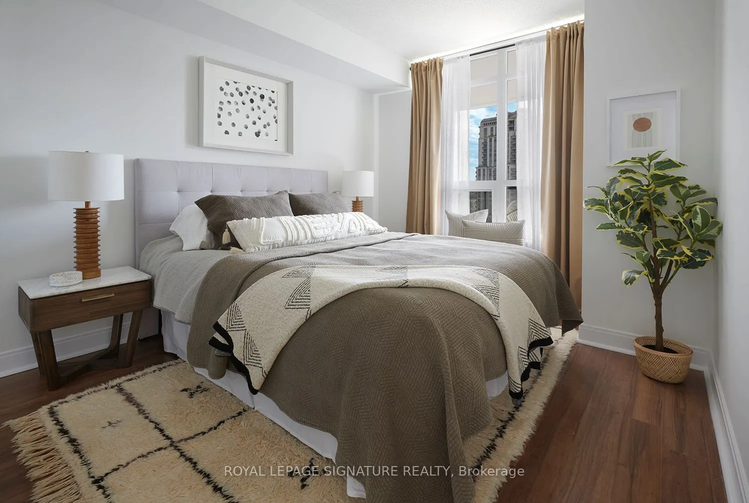 105 Harrison Garden Boulevard #1501