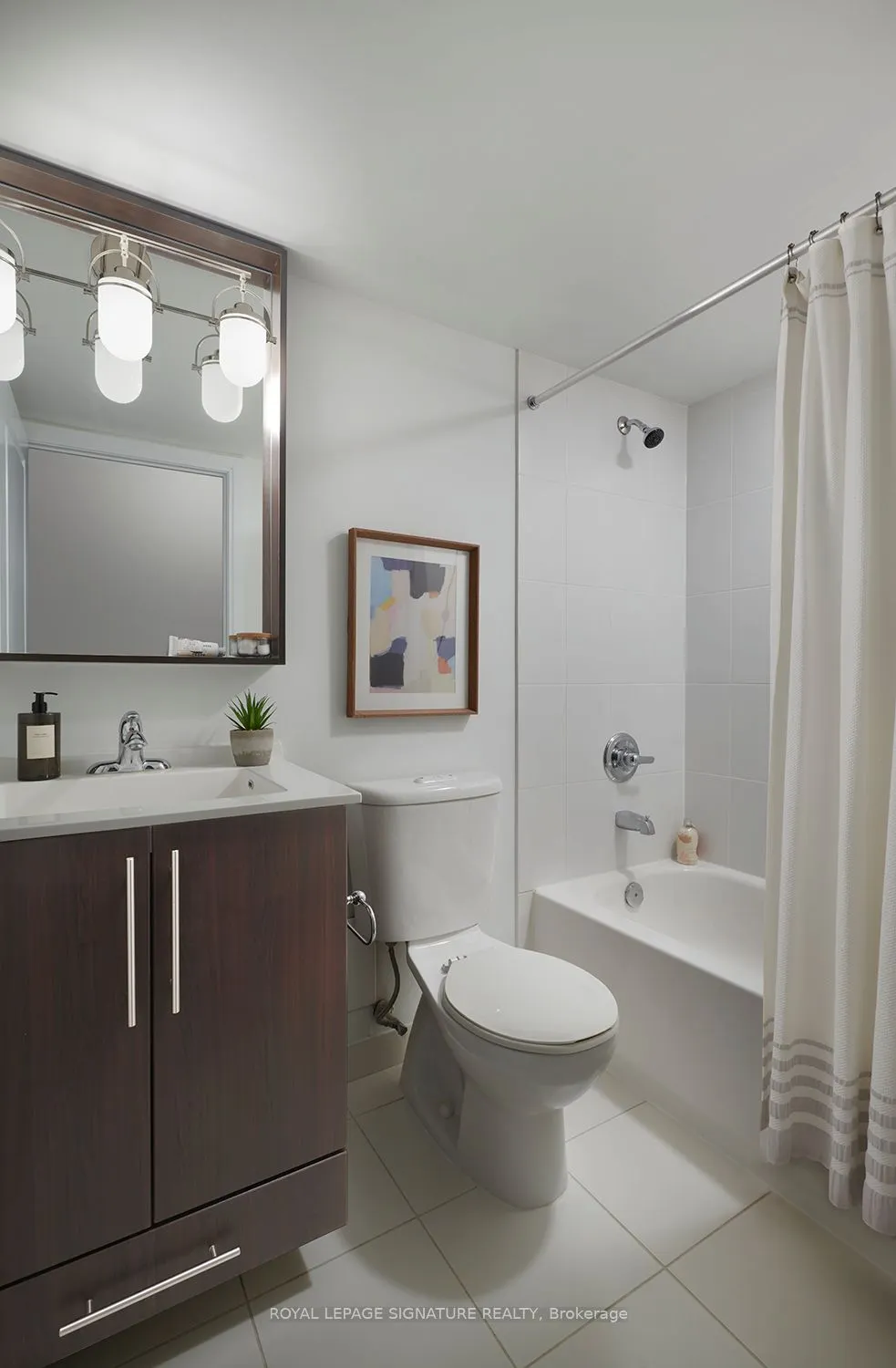 105 Harrison Garden Boulevard #1501