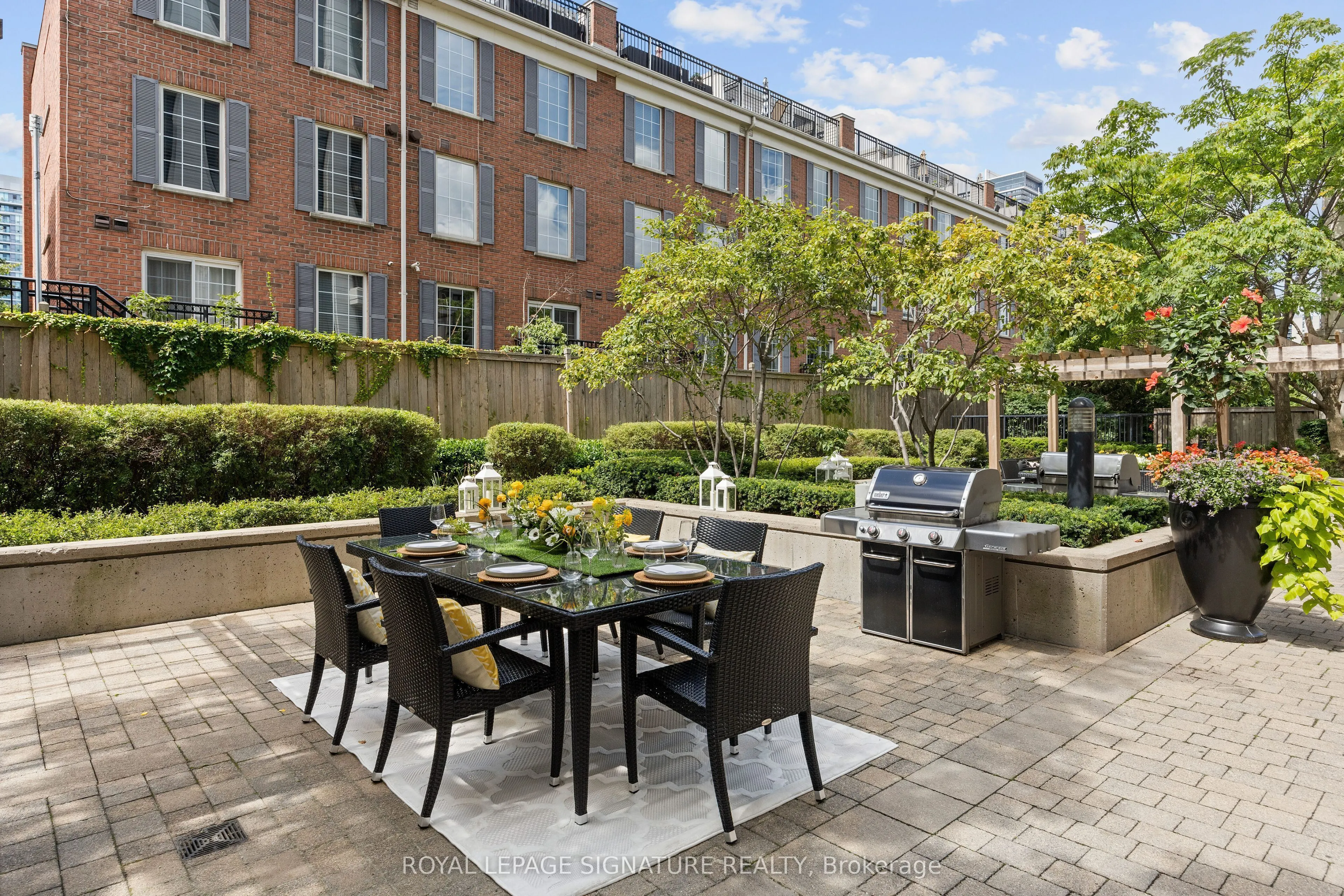 105 Harrison Garden Boulevard #1501