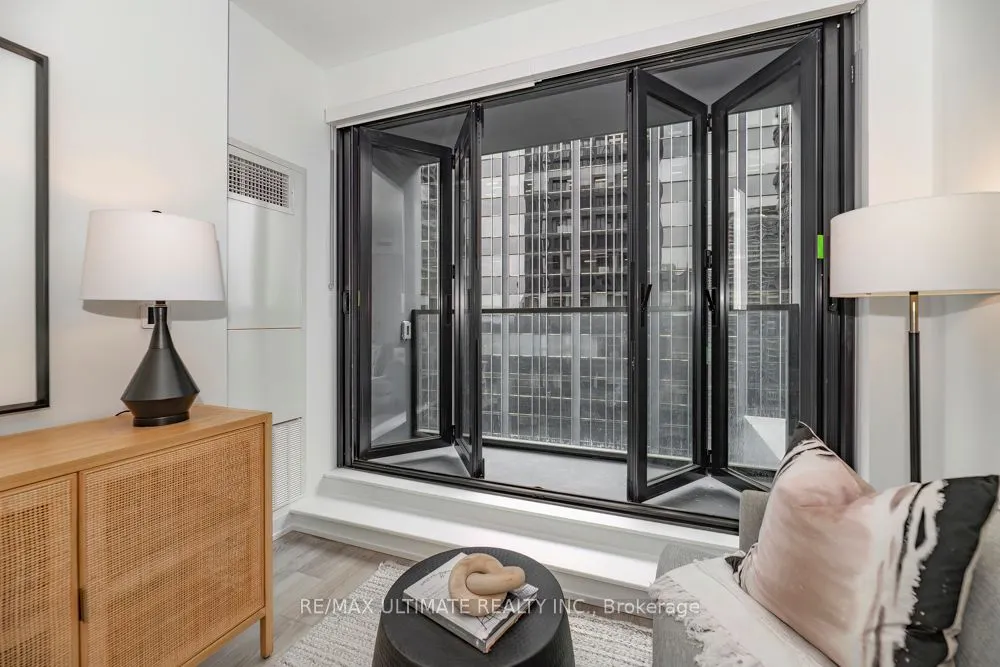 20 Soudan Avenue #1008