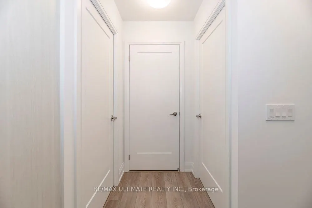 20 Soudan Avenue #1008