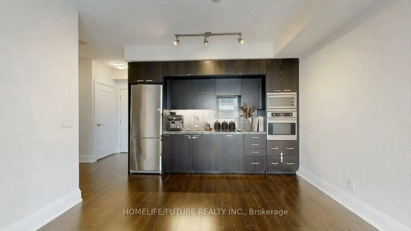 120 Harrison Garden Boulevard #1302