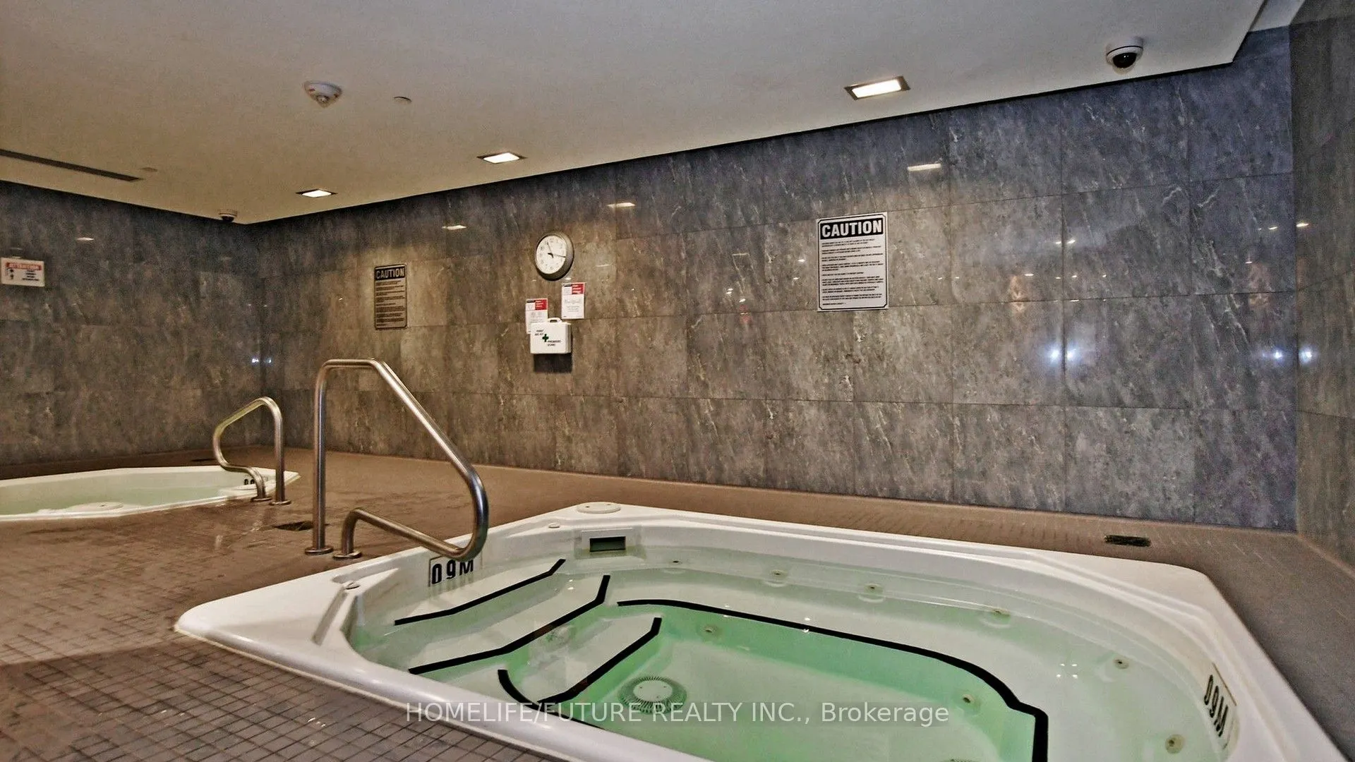 120 Harrison Garden Boulevard #1302