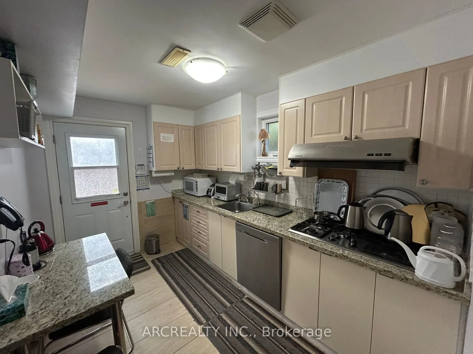 99 Finch Avenue E