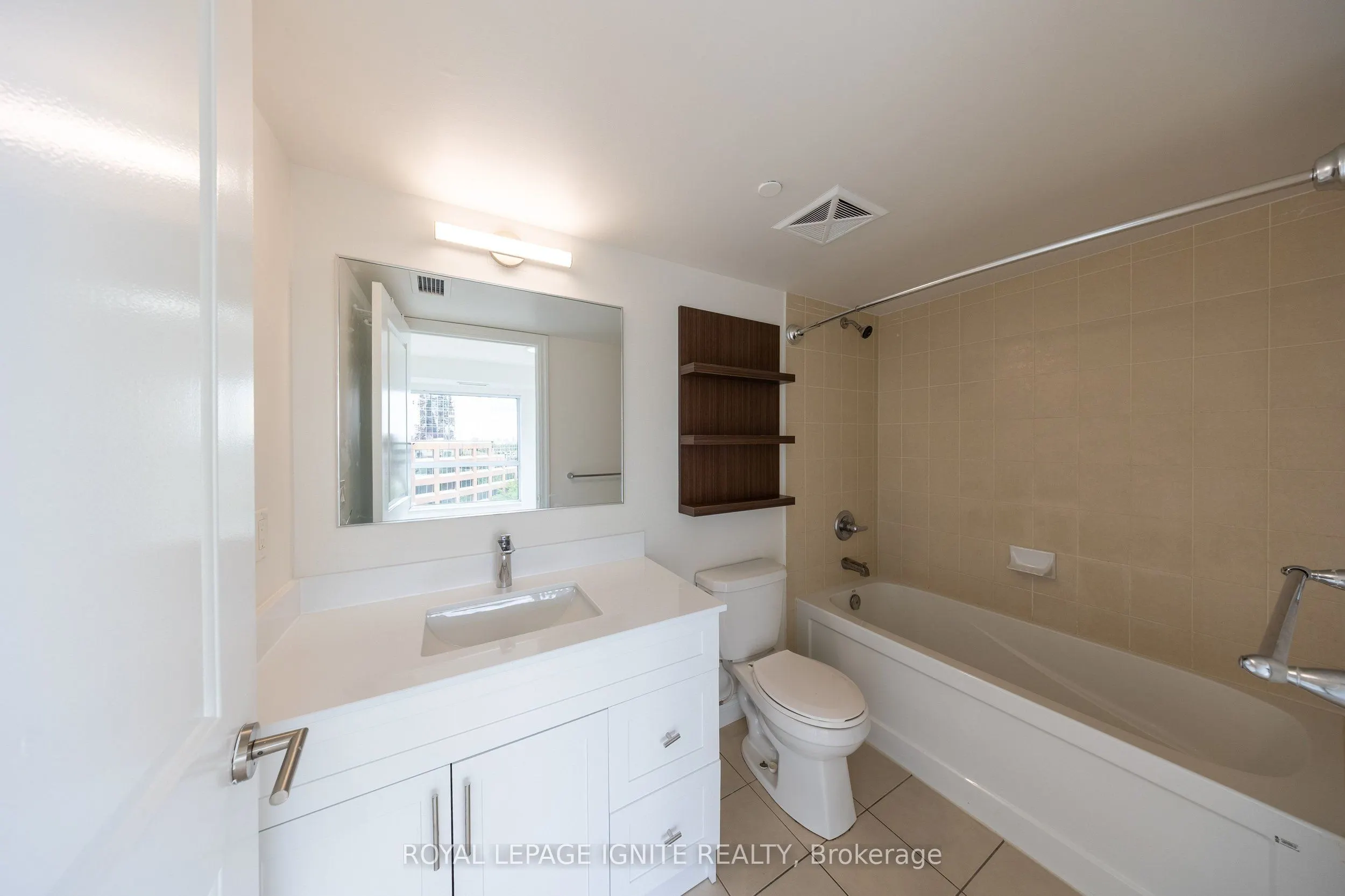 275 Yorkland Road #610