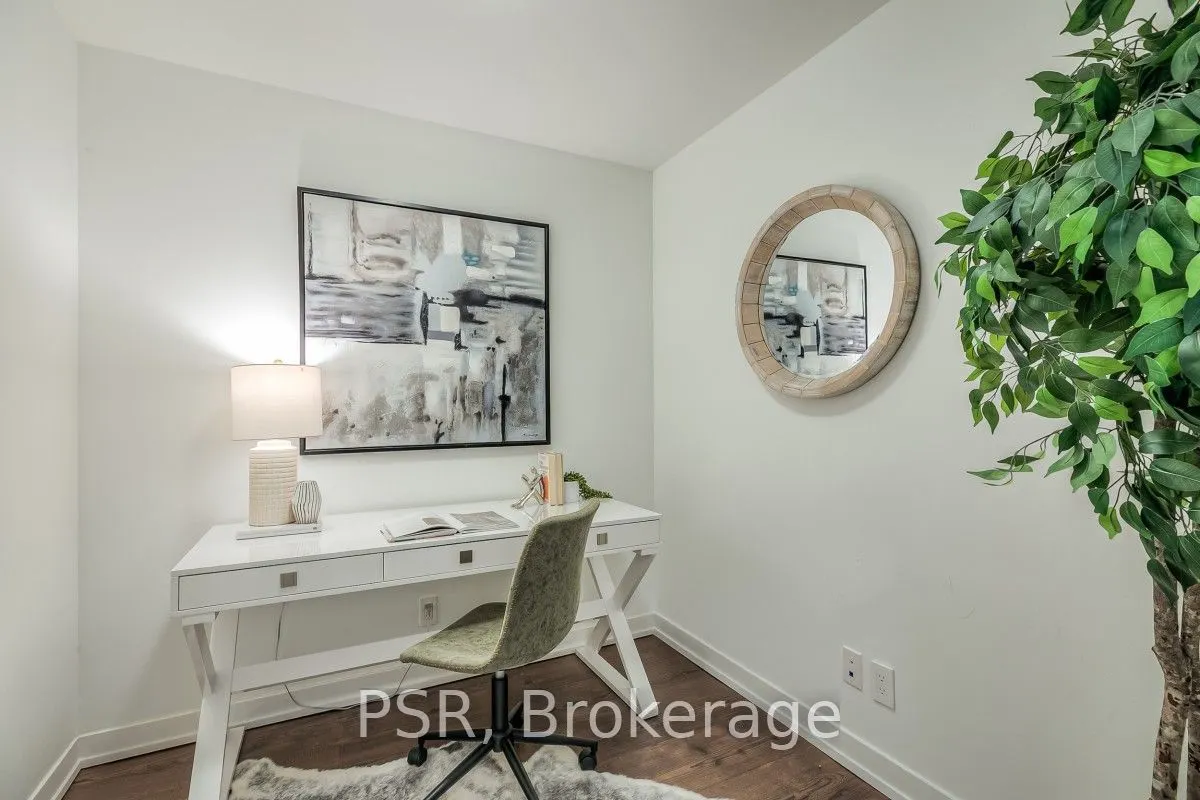 223 St Clair Avenue #605