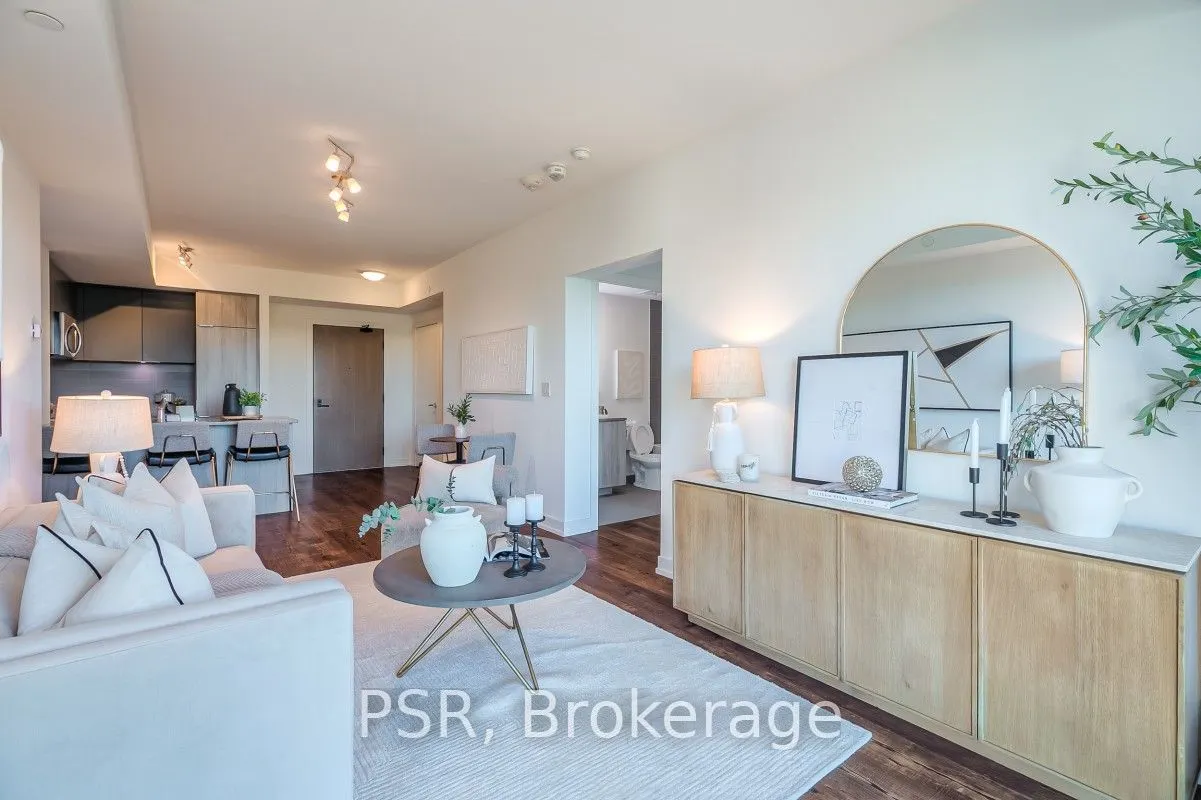 223 St Clair Avenue #605