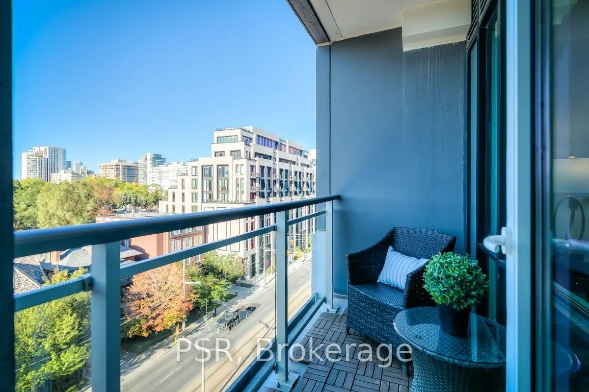 223 St Clair Avenue #605