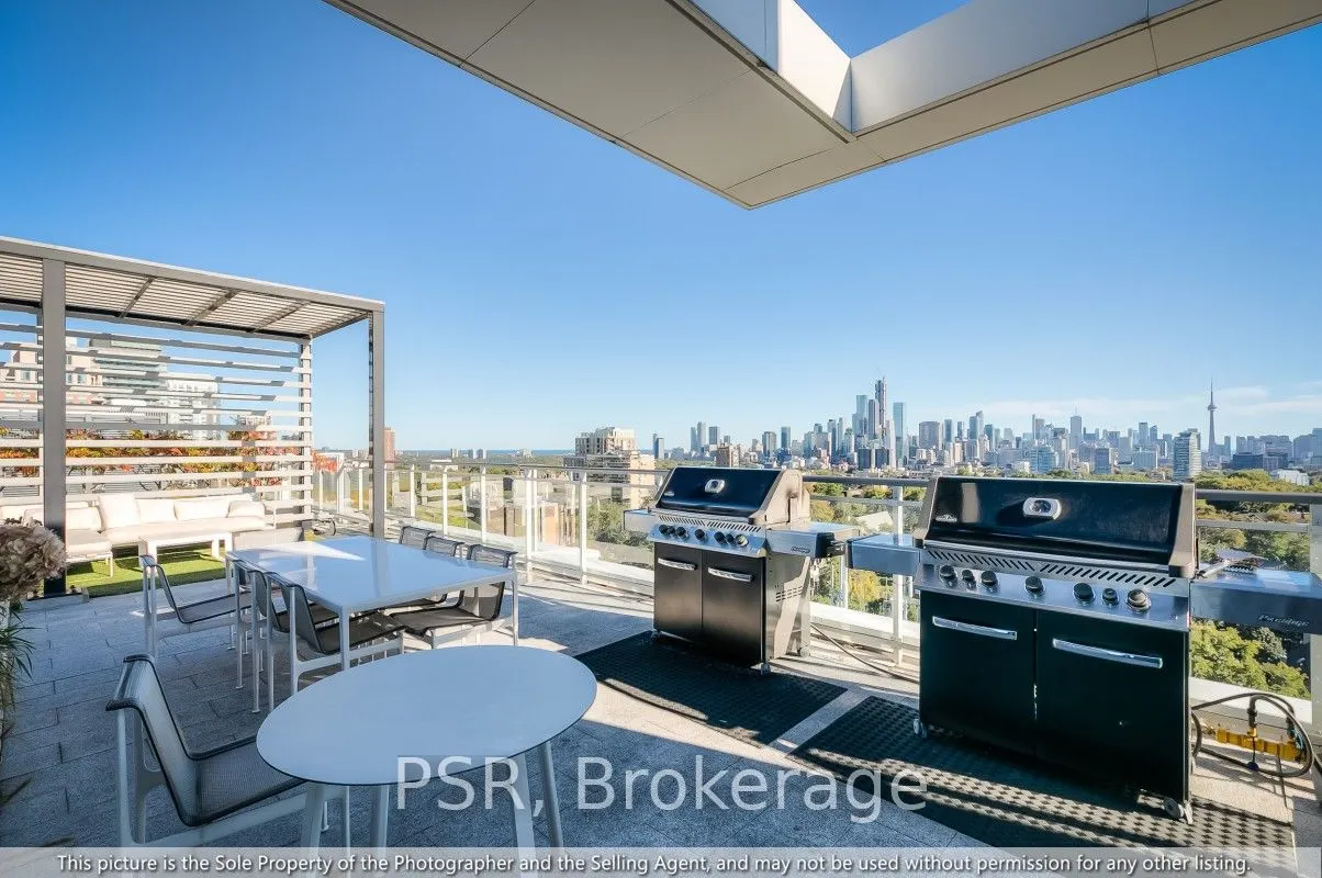 223 St Clair Avenue #605