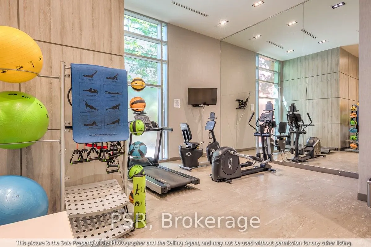 223 St Clair Avenue #605