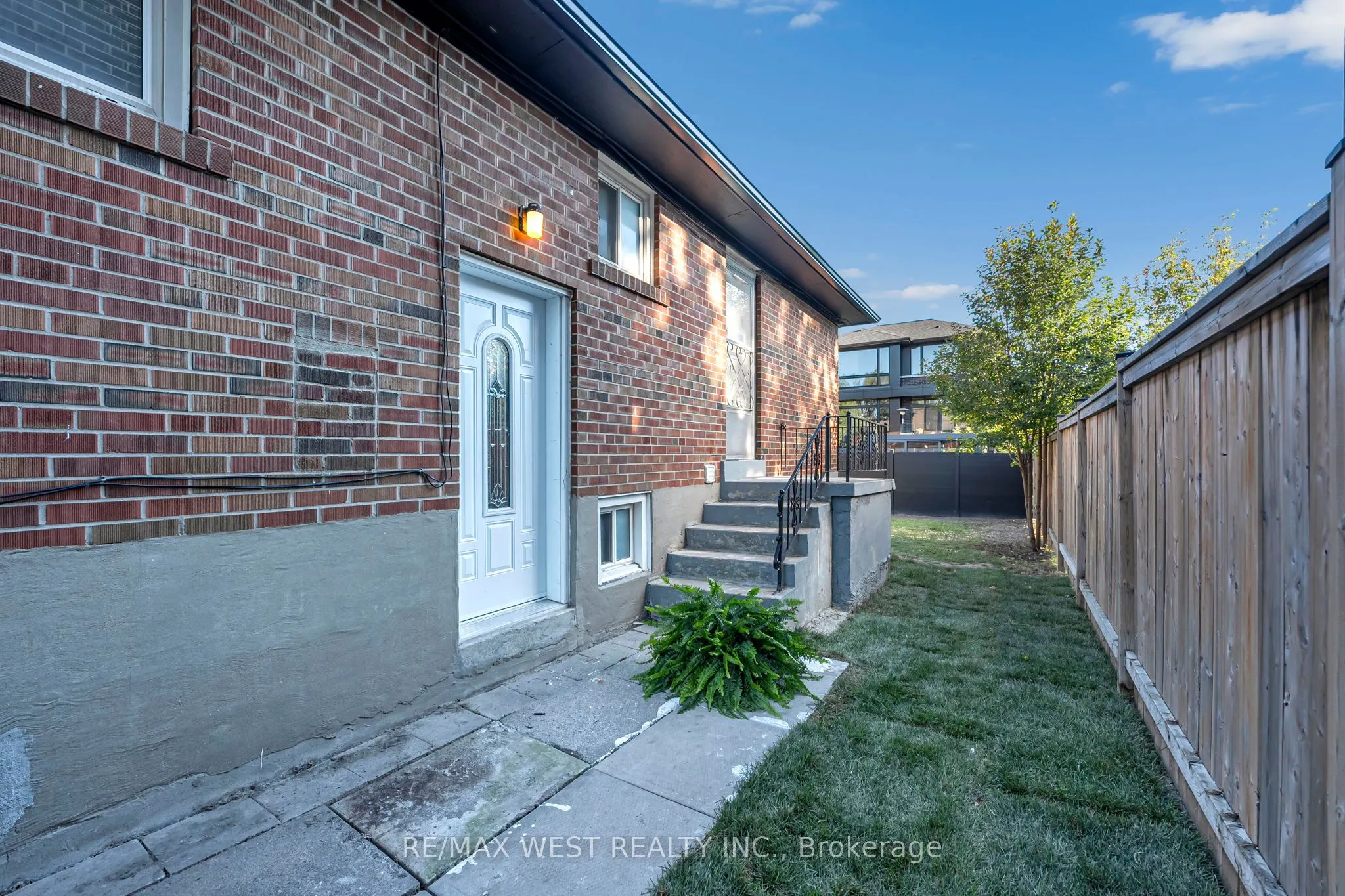 67 Burncrest Drive