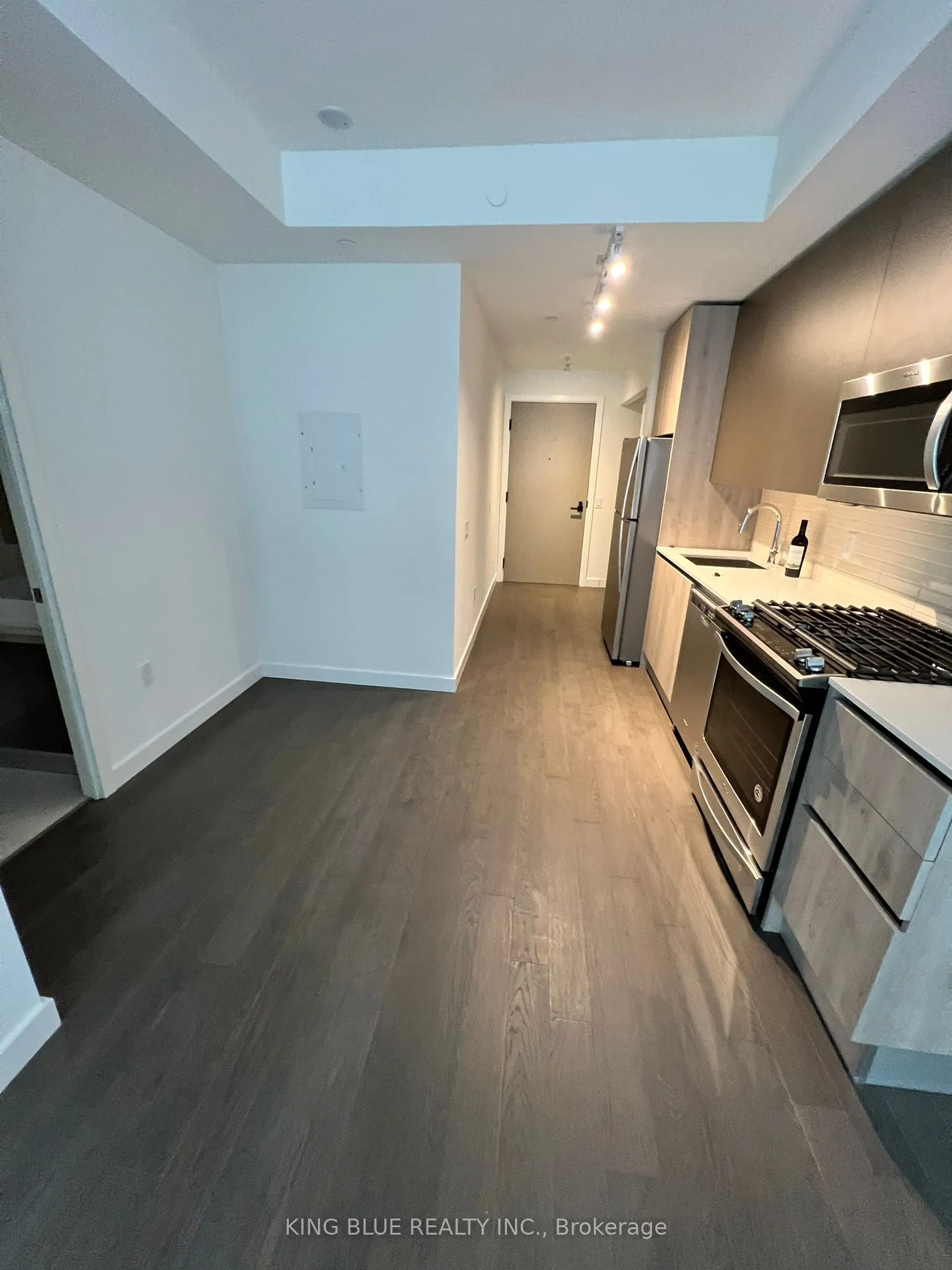 2A church Street #304