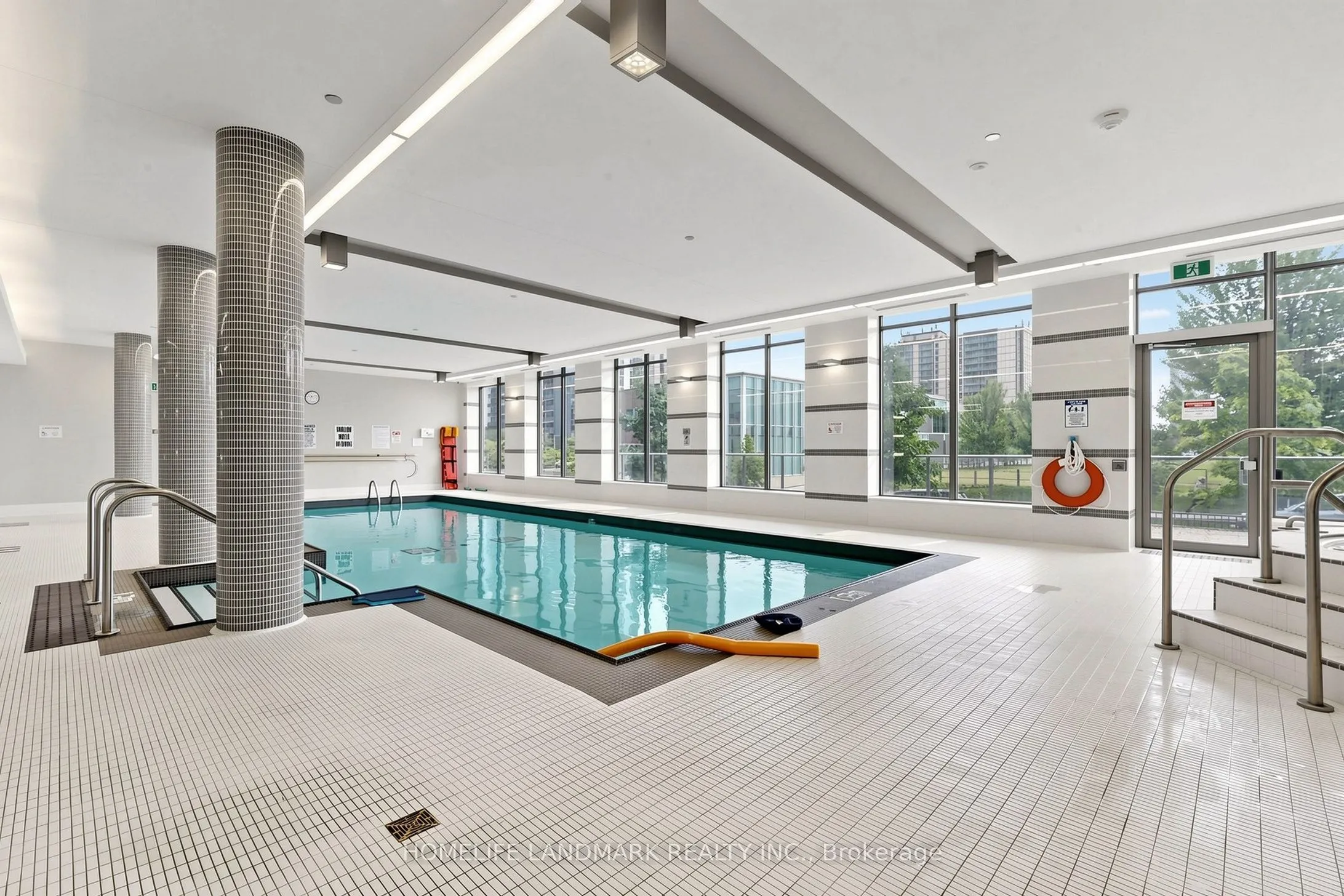 32 Forest Manor Road #2610
