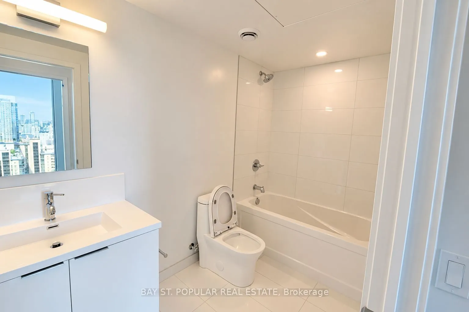 238 Simcoe Street #2101