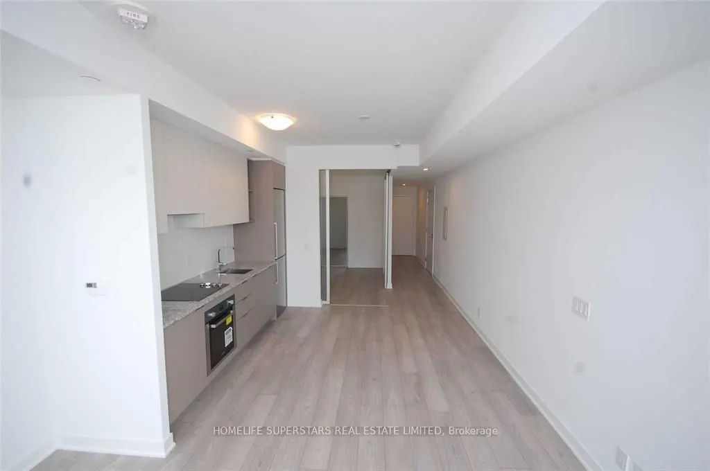 120 Parliament Street #1813