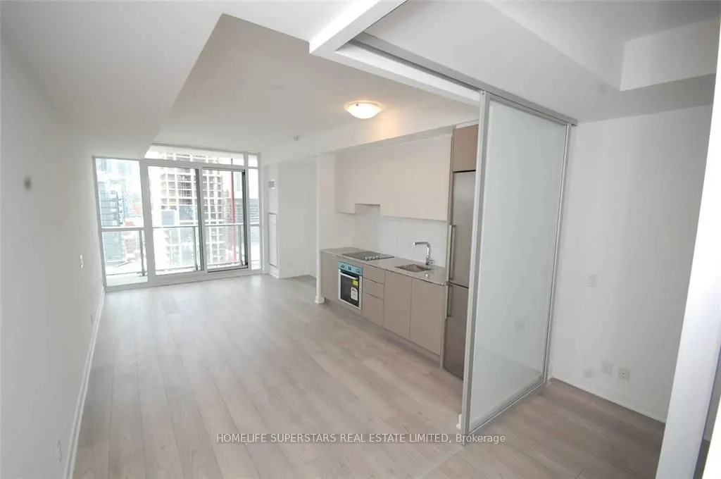 120 Parliament Street #1813