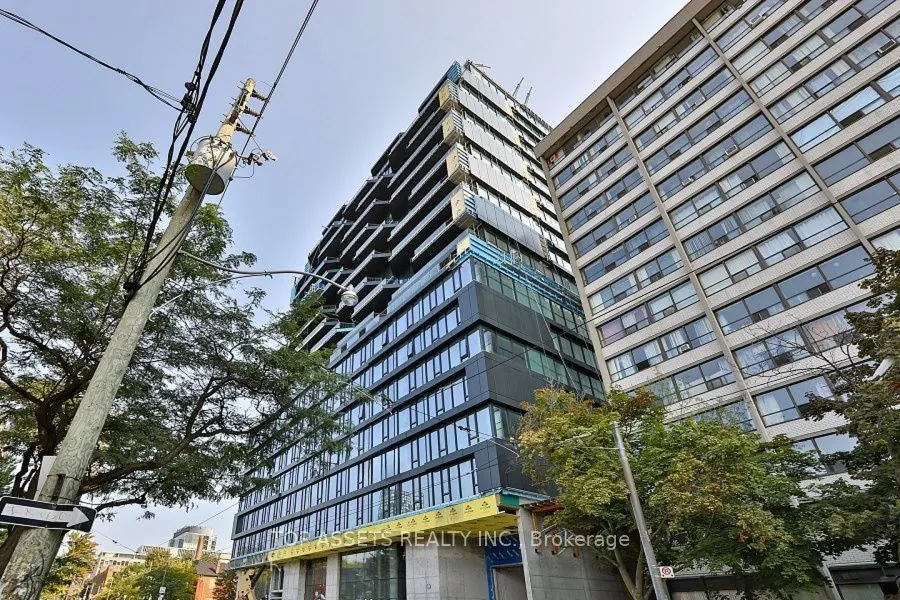 195 McCaul Street #1214