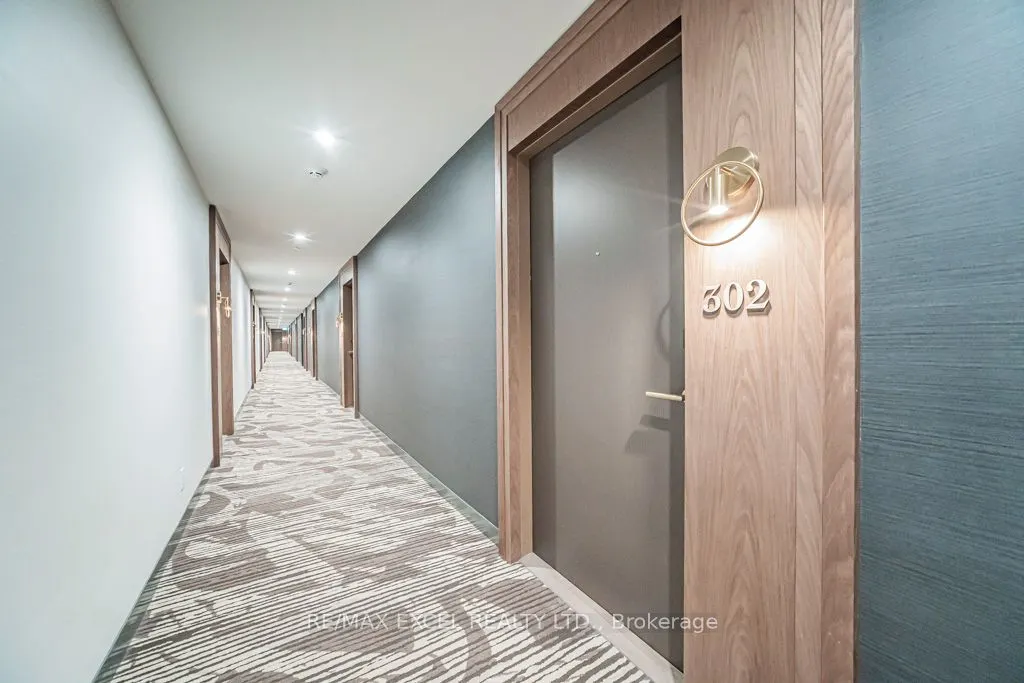 625 Sheppard Avenue E #302
