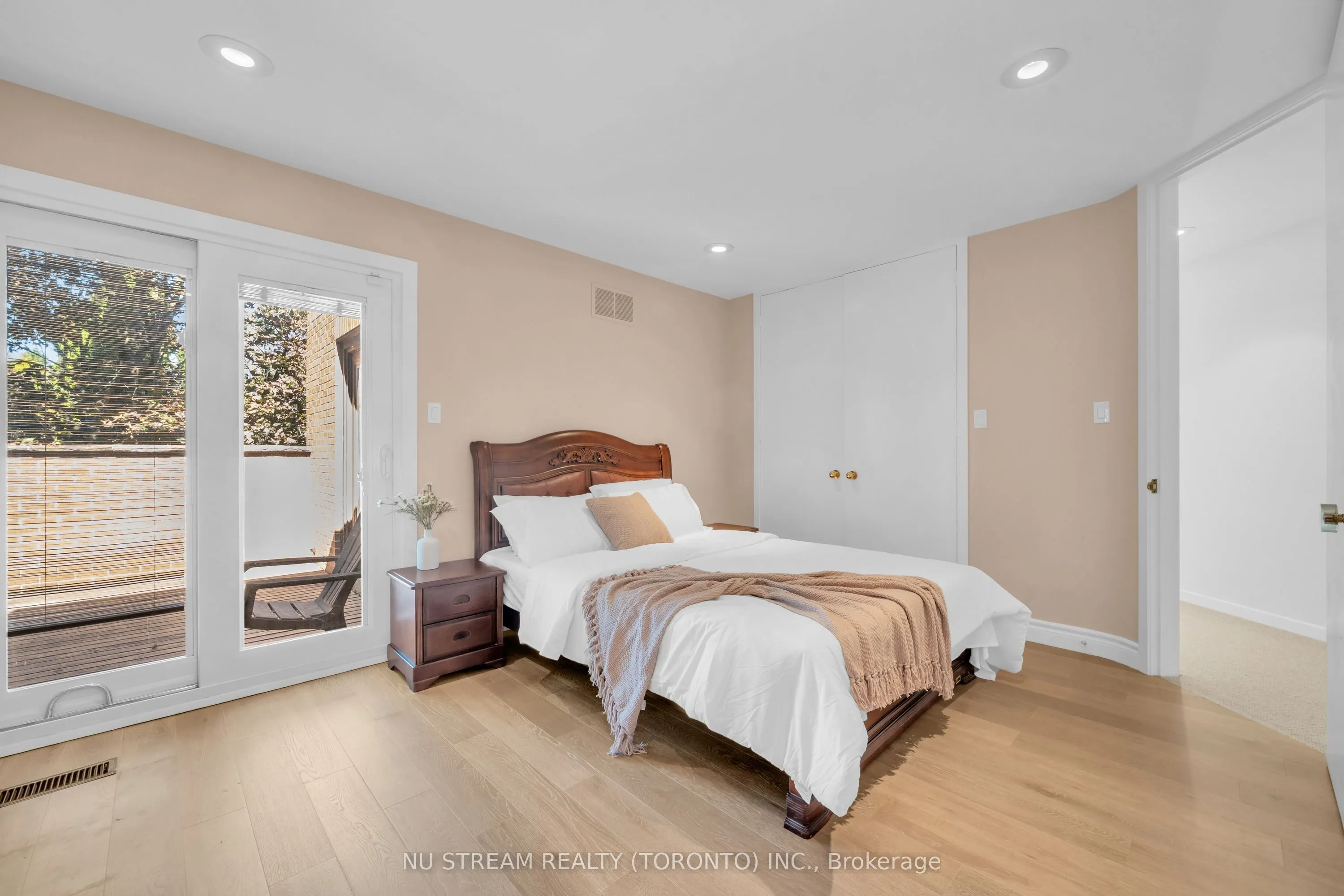 35 Penwood Crescent
