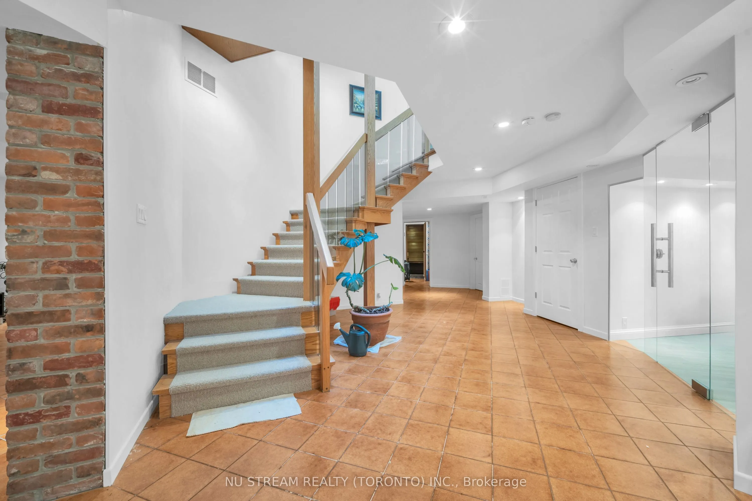 35 Penwood Crescent